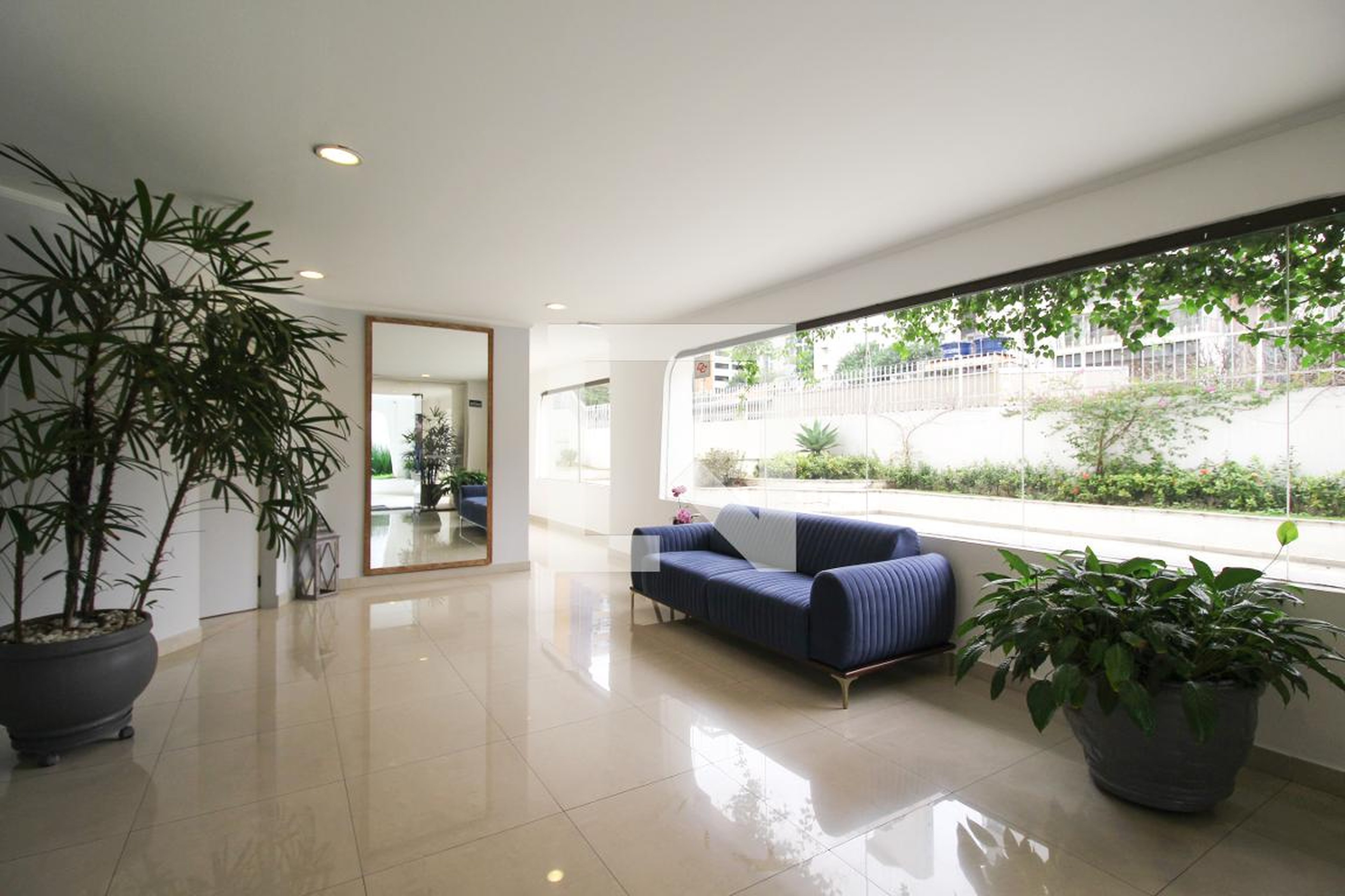 Hall - Palma de Malorca