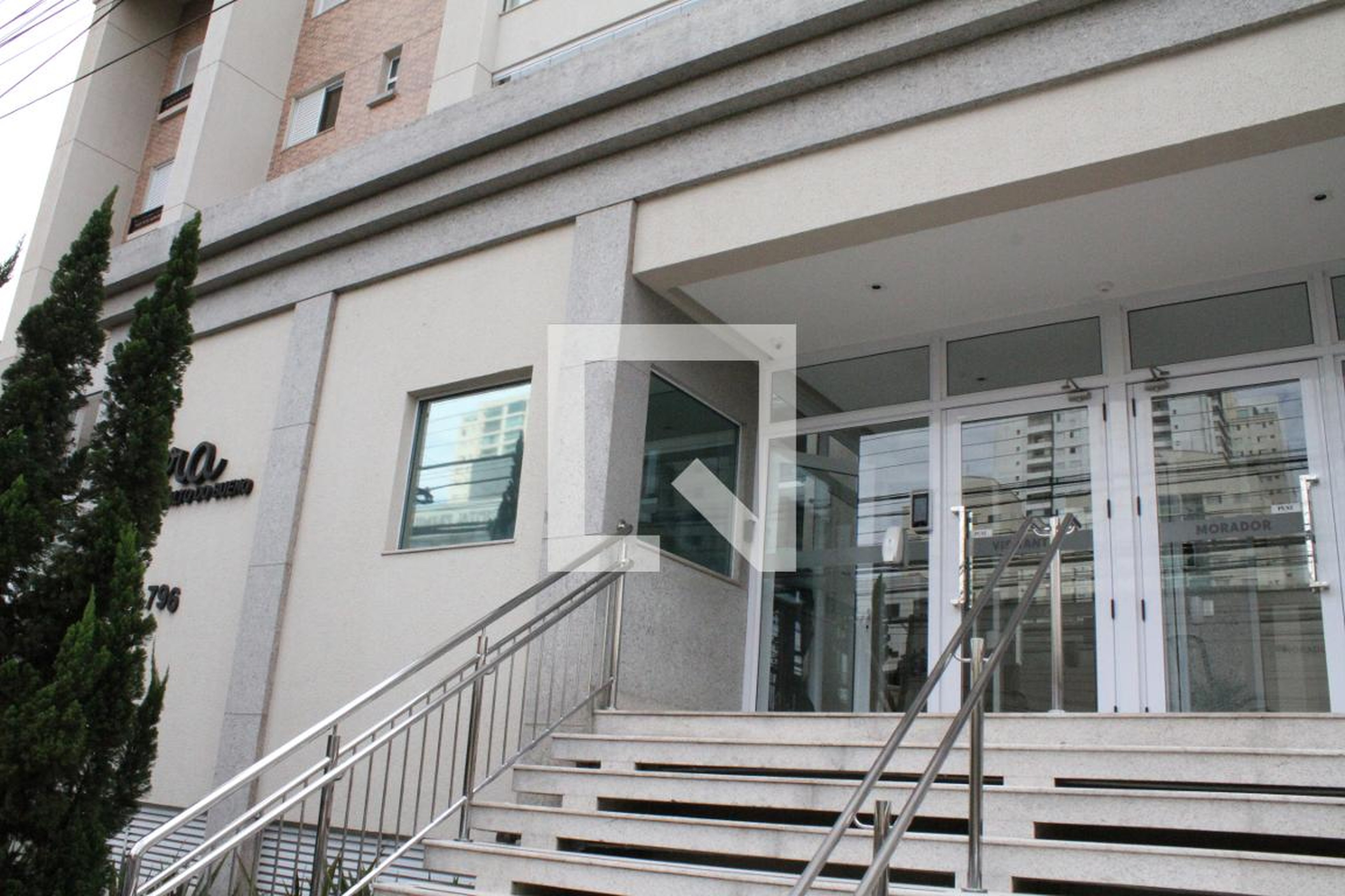 Fachada Condomínio Cora Alto do Bueno