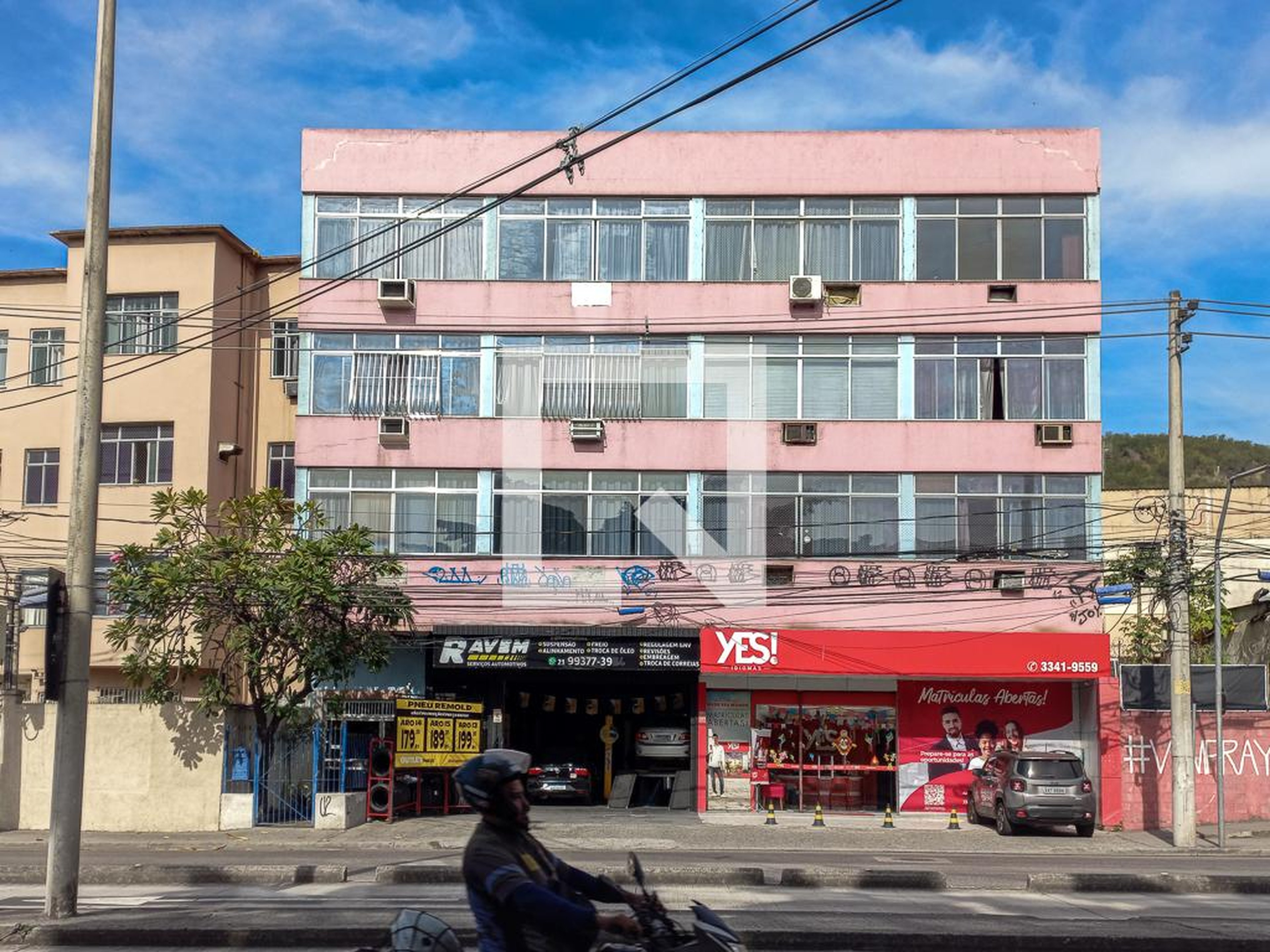 Fachada do Prédio Condomínio em Avenida Vicente de Carvalho, 1624