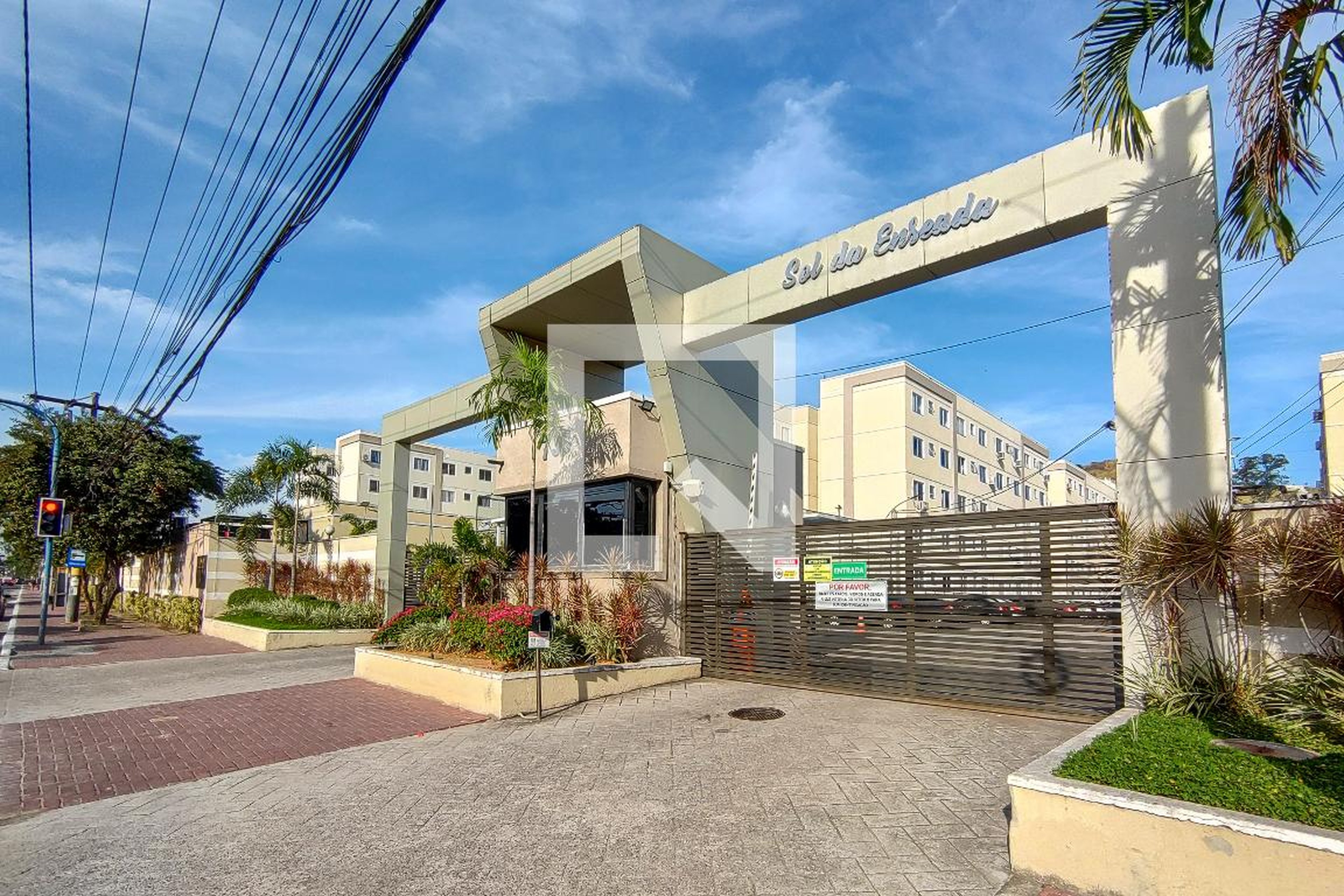 Fachada do condomínio Condomínio Sol da Guanabara