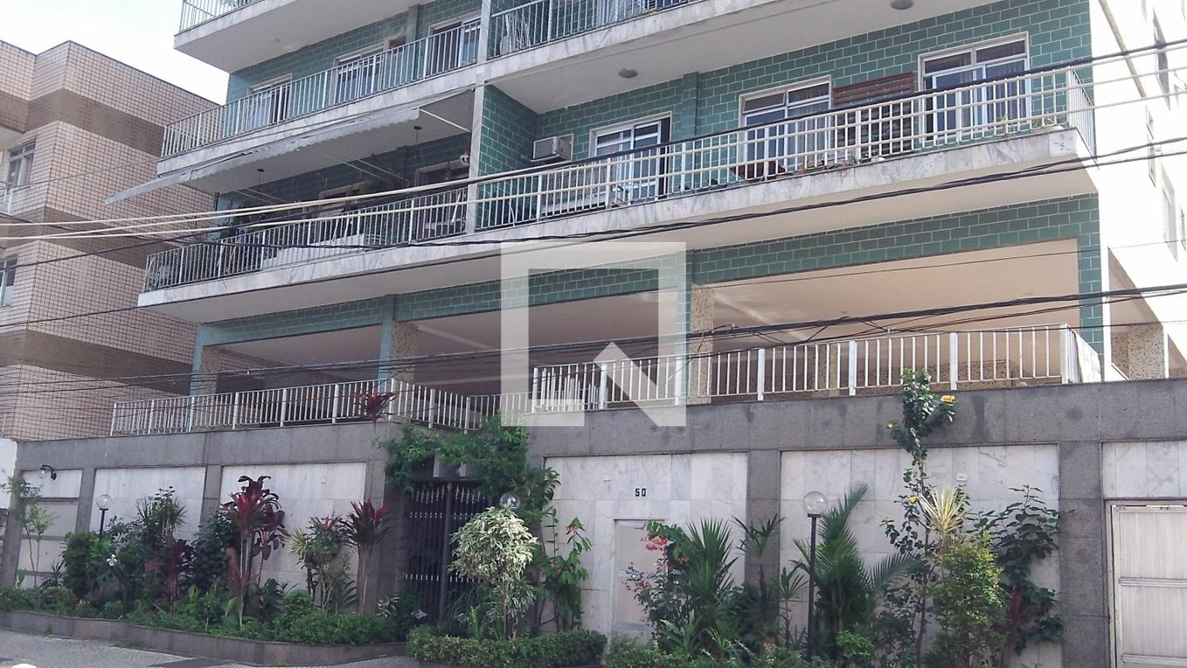 Fachada Edifício Pouso Alto