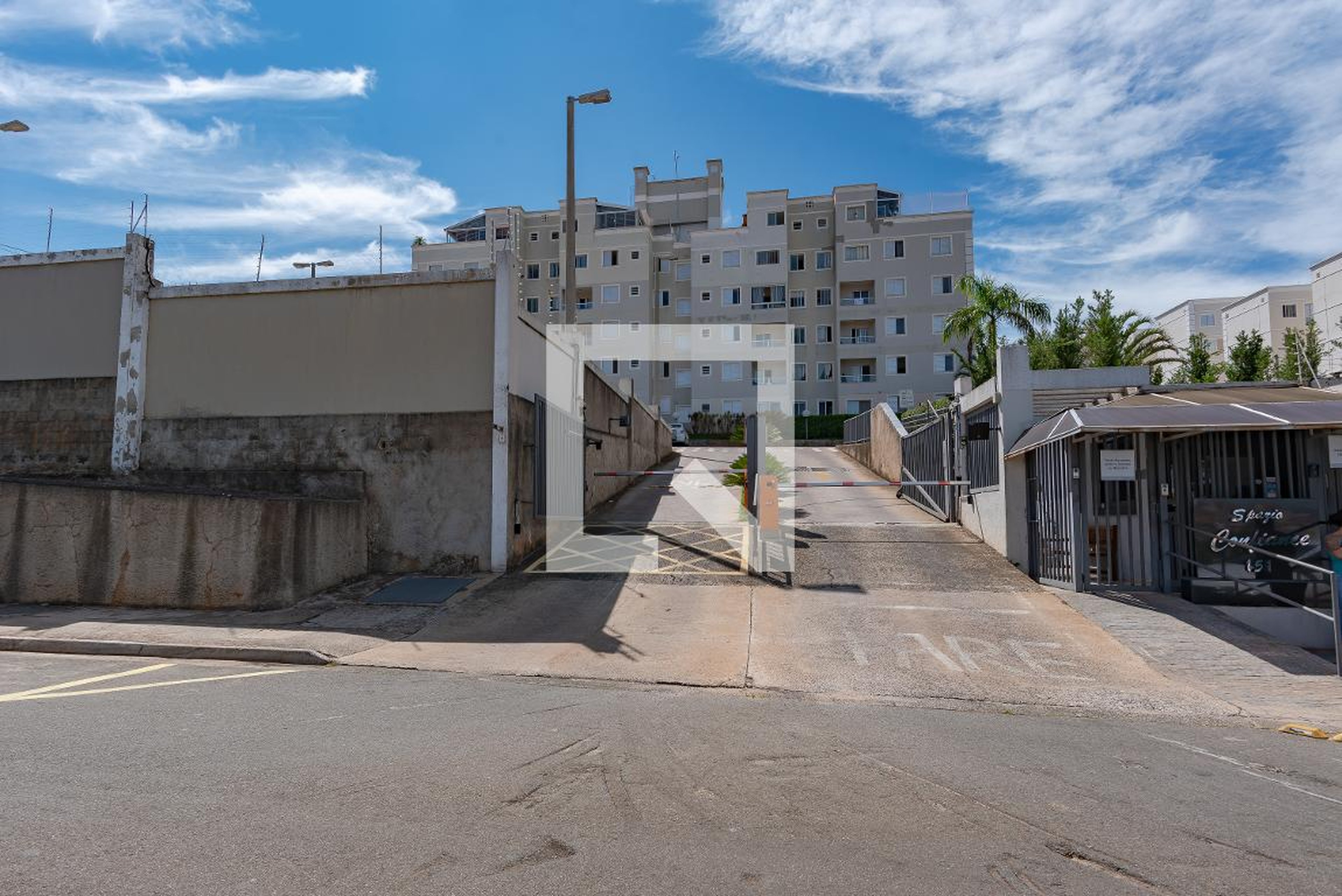 Fachada do Condomínio Condomínio Spazio Confiance