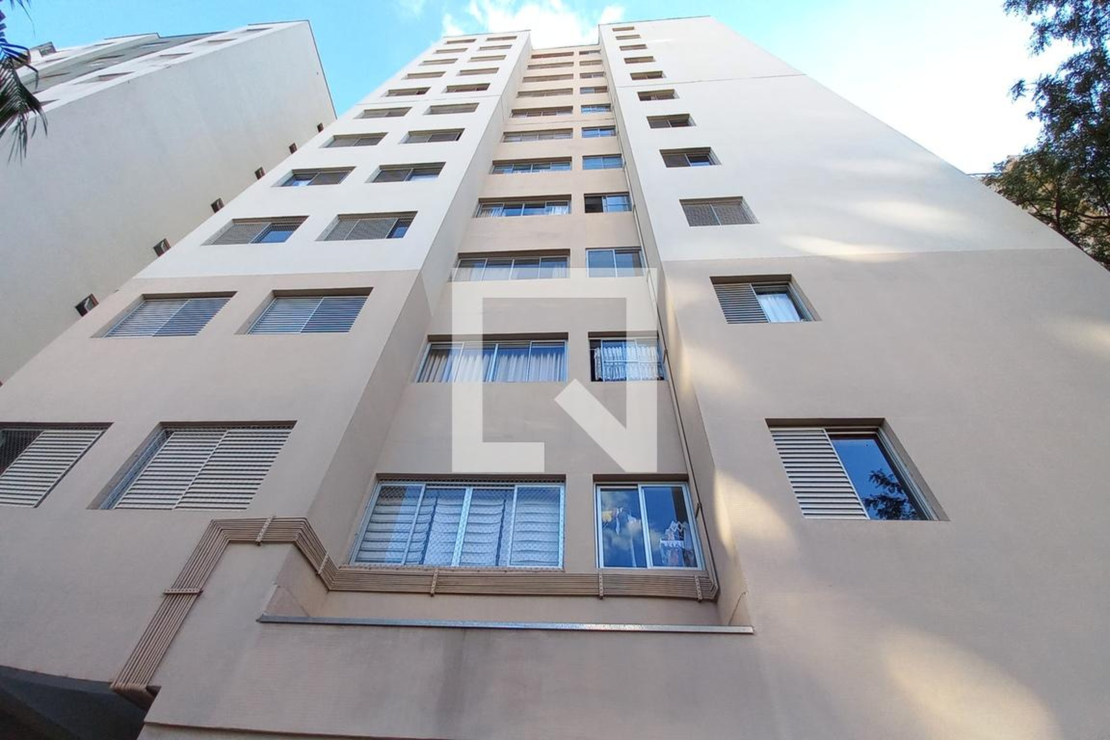 Fachada do Prédio Condomínio em Rua Olavo Bilac, 459