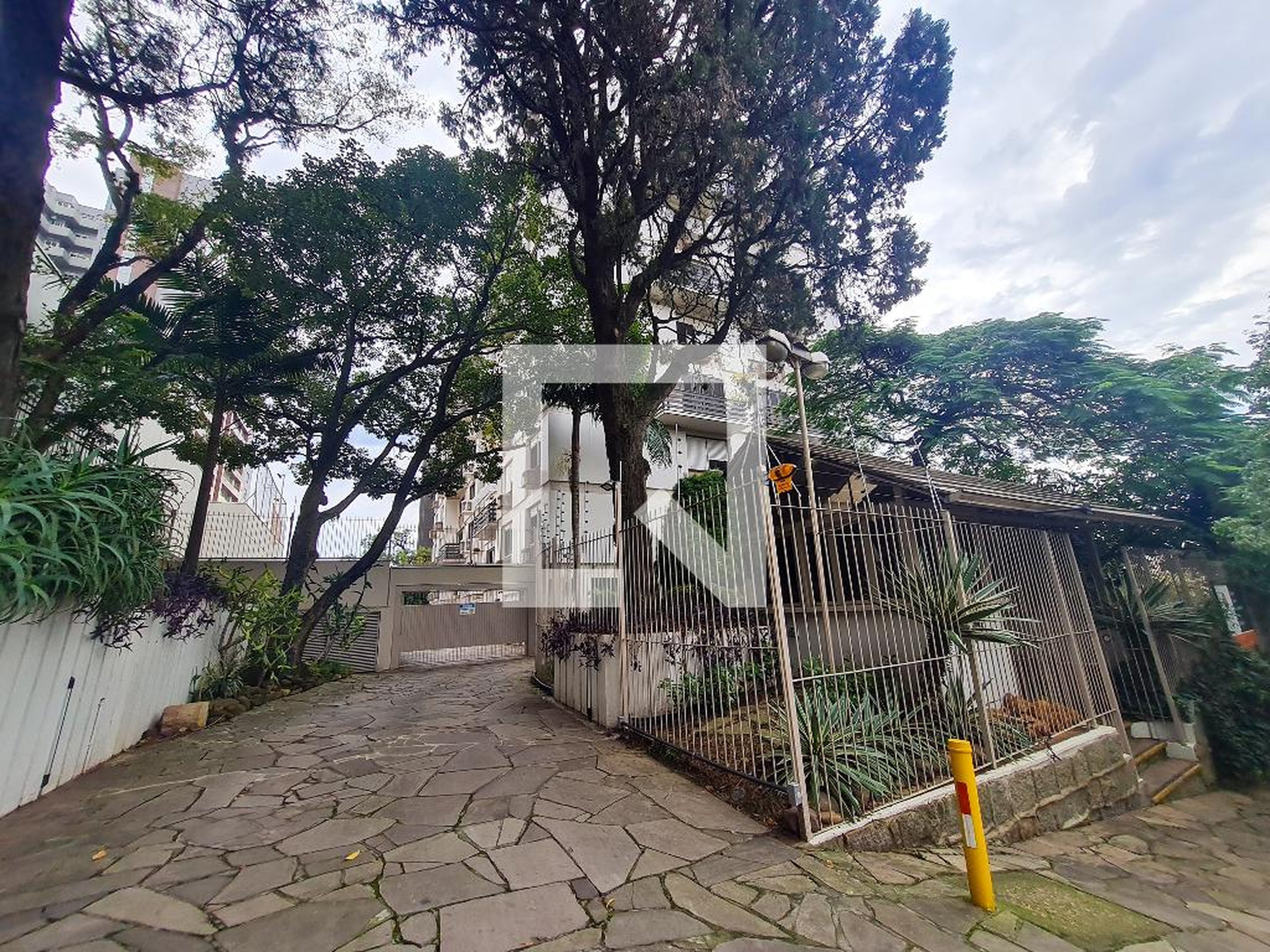 Fachada do Prédio Condomínio Cristiane