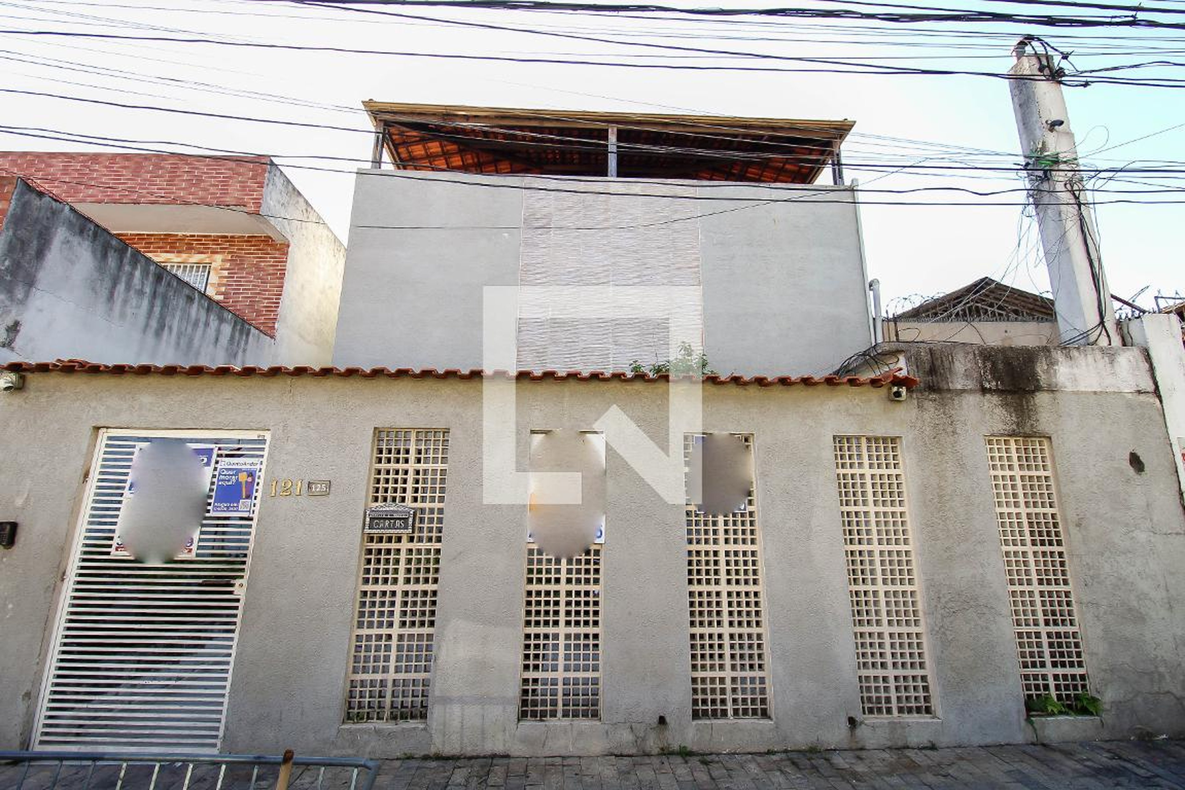 Fachada do Prédio Condomínio em Rua Batista Parente, 124