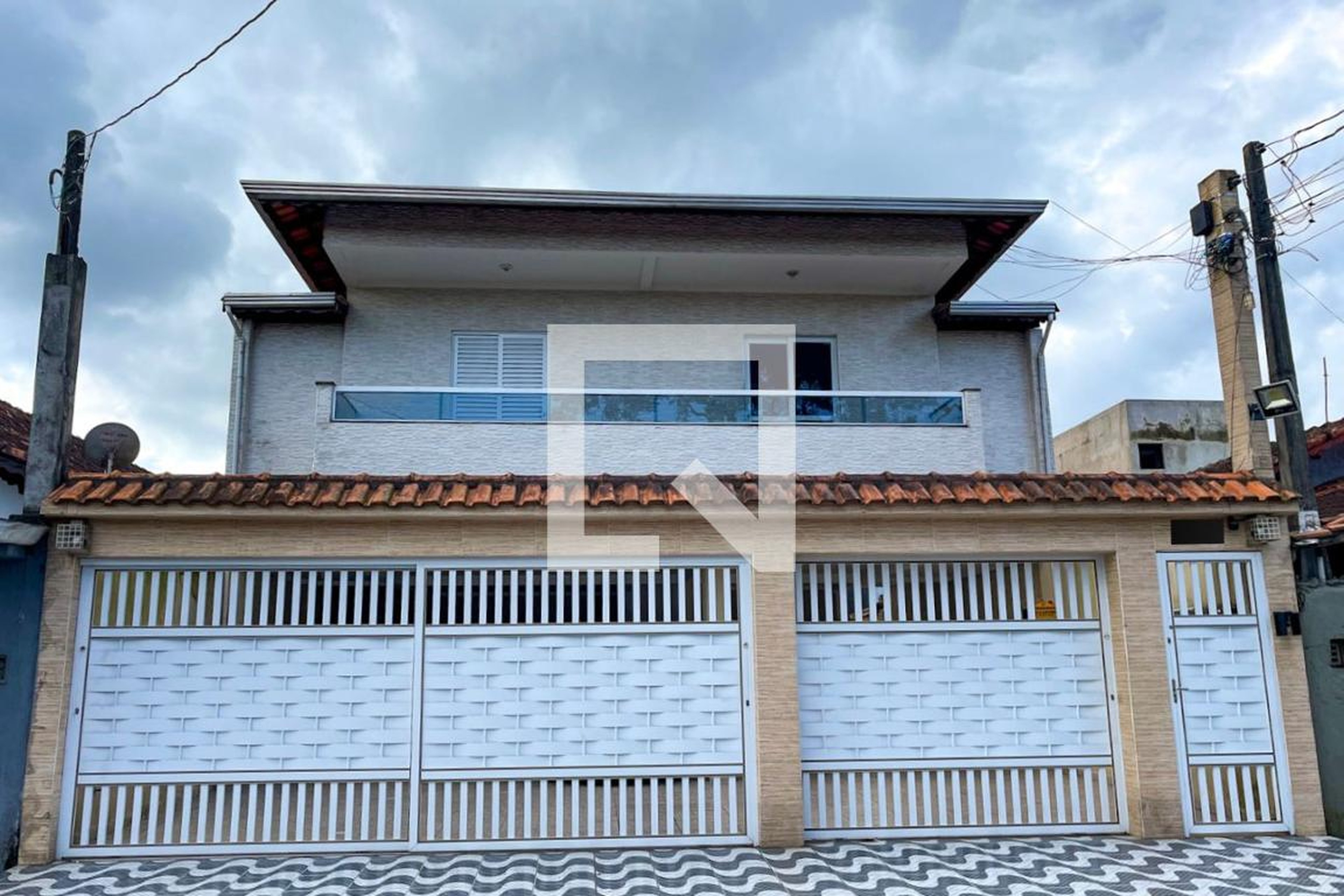 Fachada do Condomínio Condomínio Turmalina