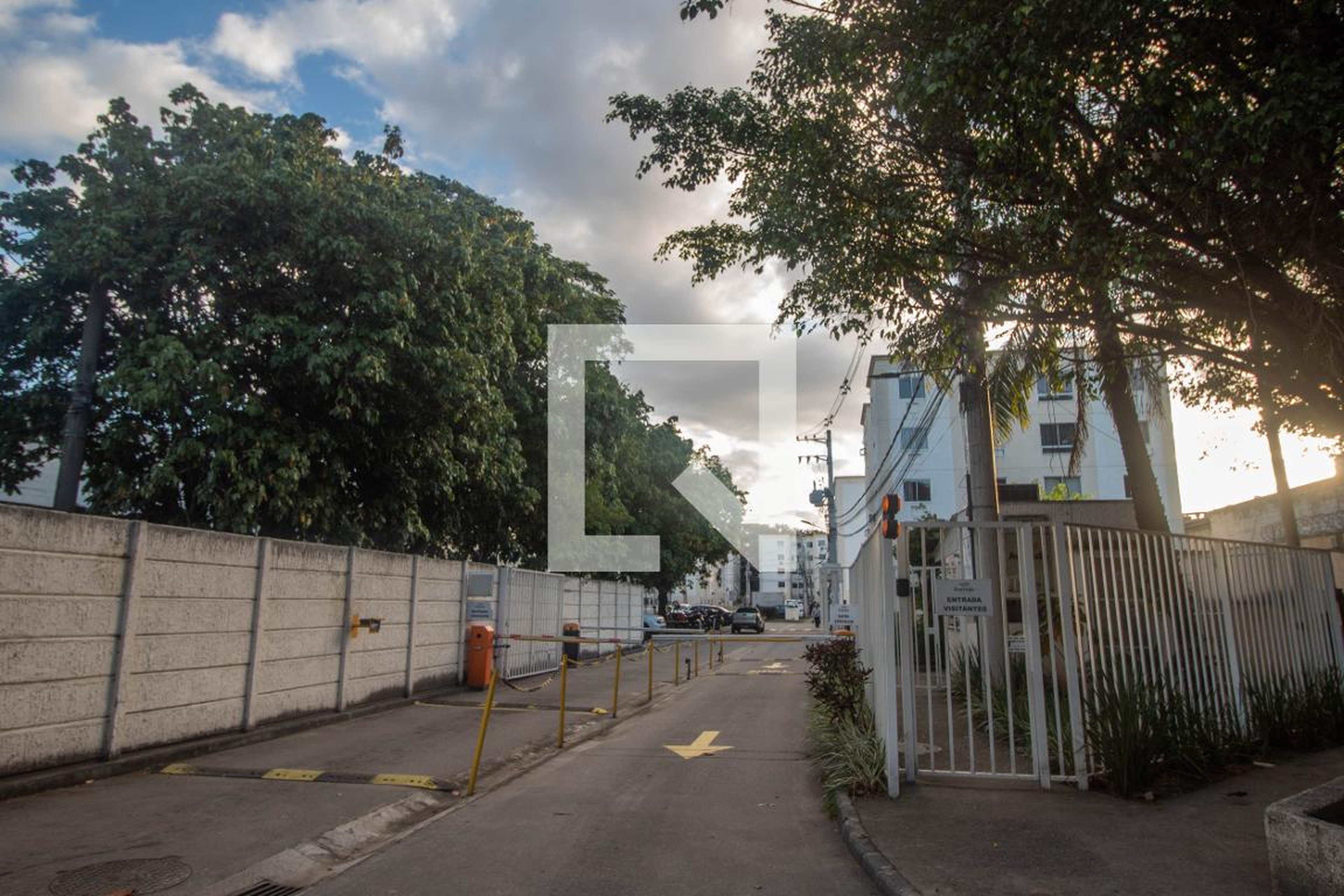 Fachada Condomínio em Avenida Itaóca, 146