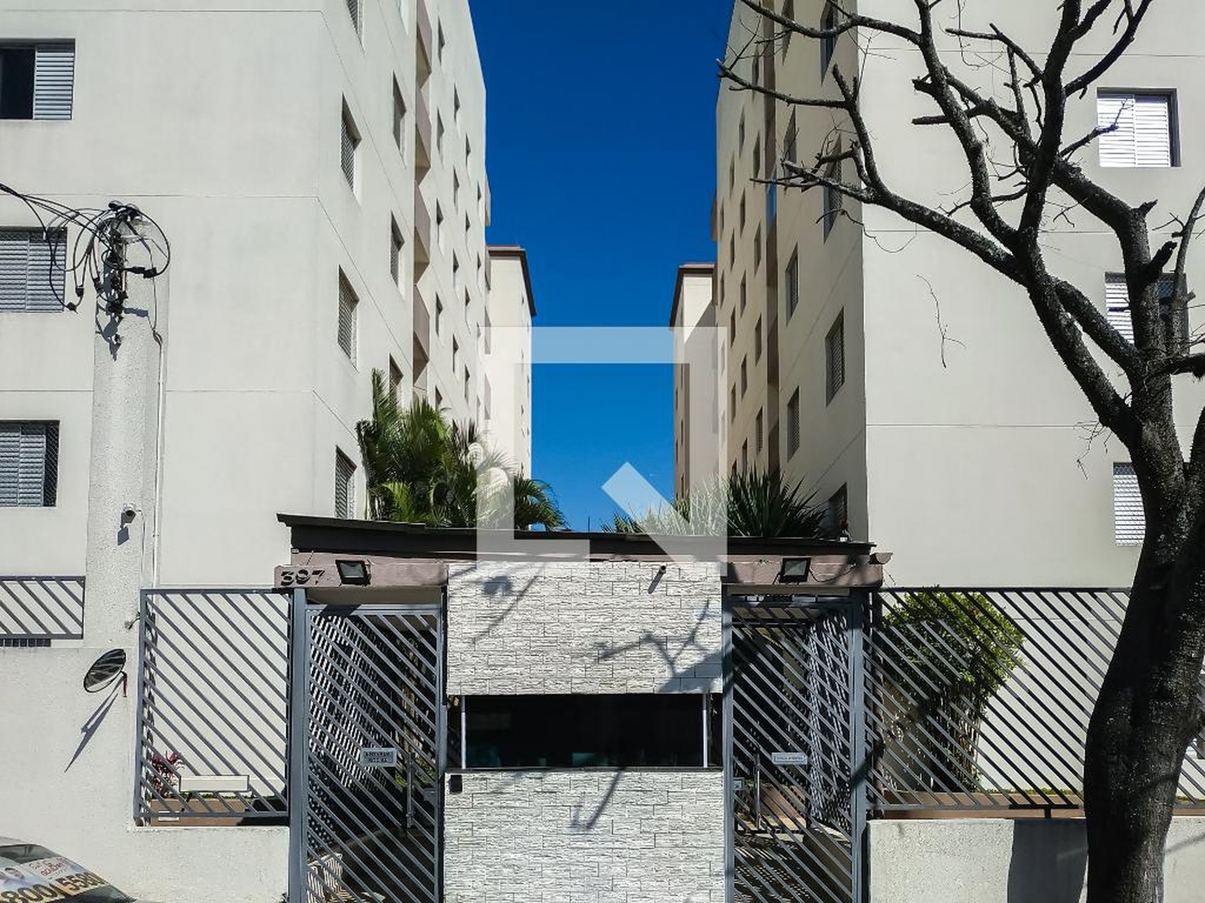 Fachada do Condomínio Residencial Vila Inglesa