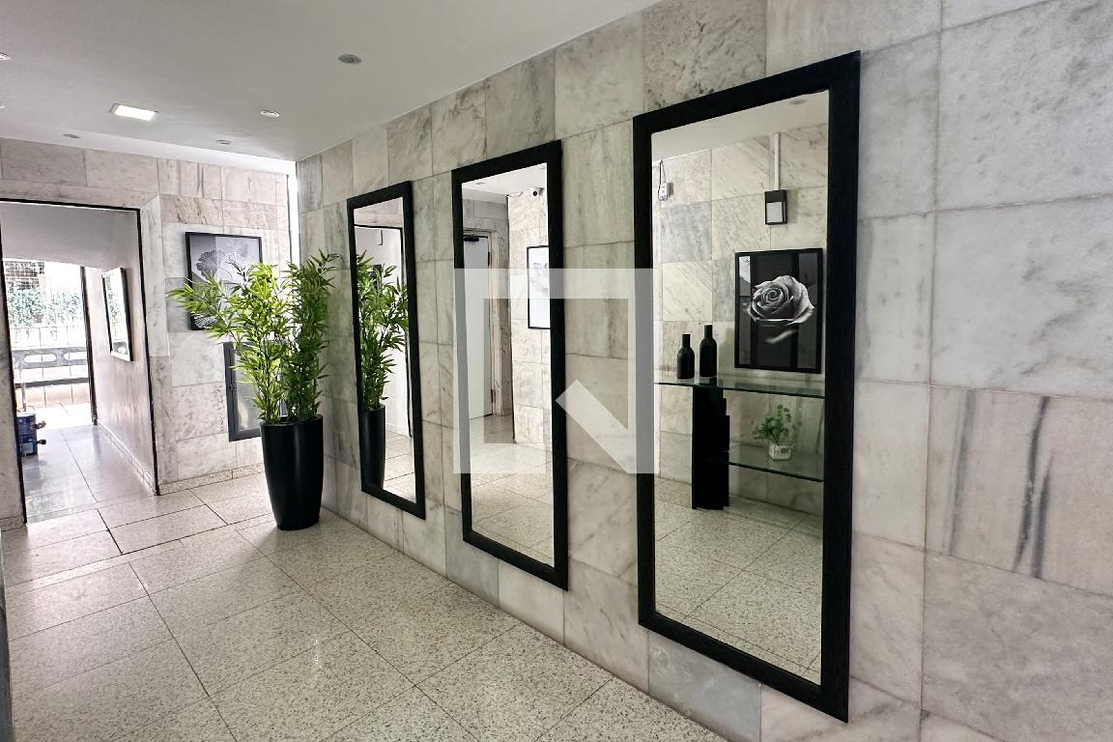 Entrada - Edifício Artagus