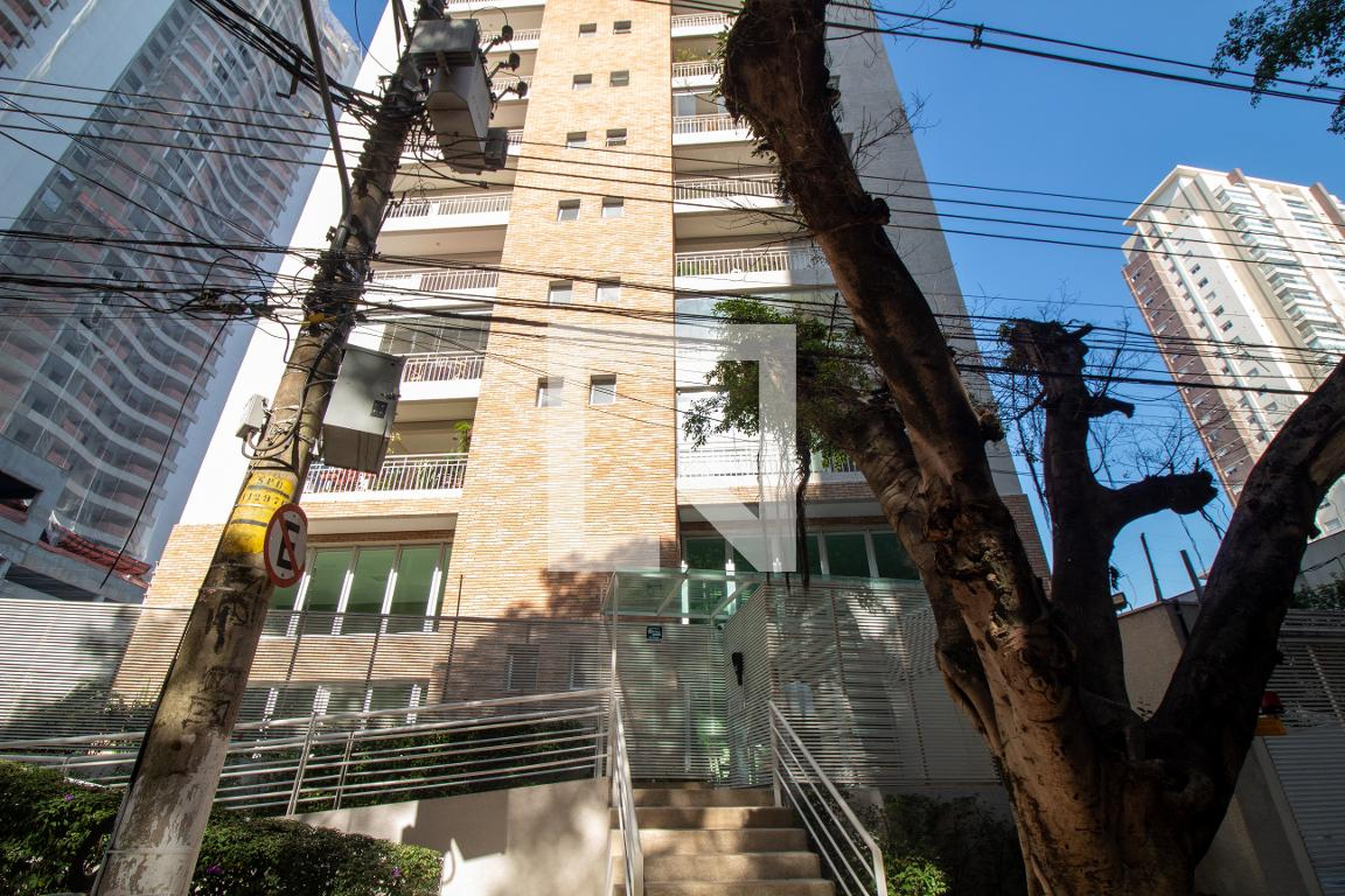 Fachada Condomínio em Rua Pássaros E Flores 105, 04704000