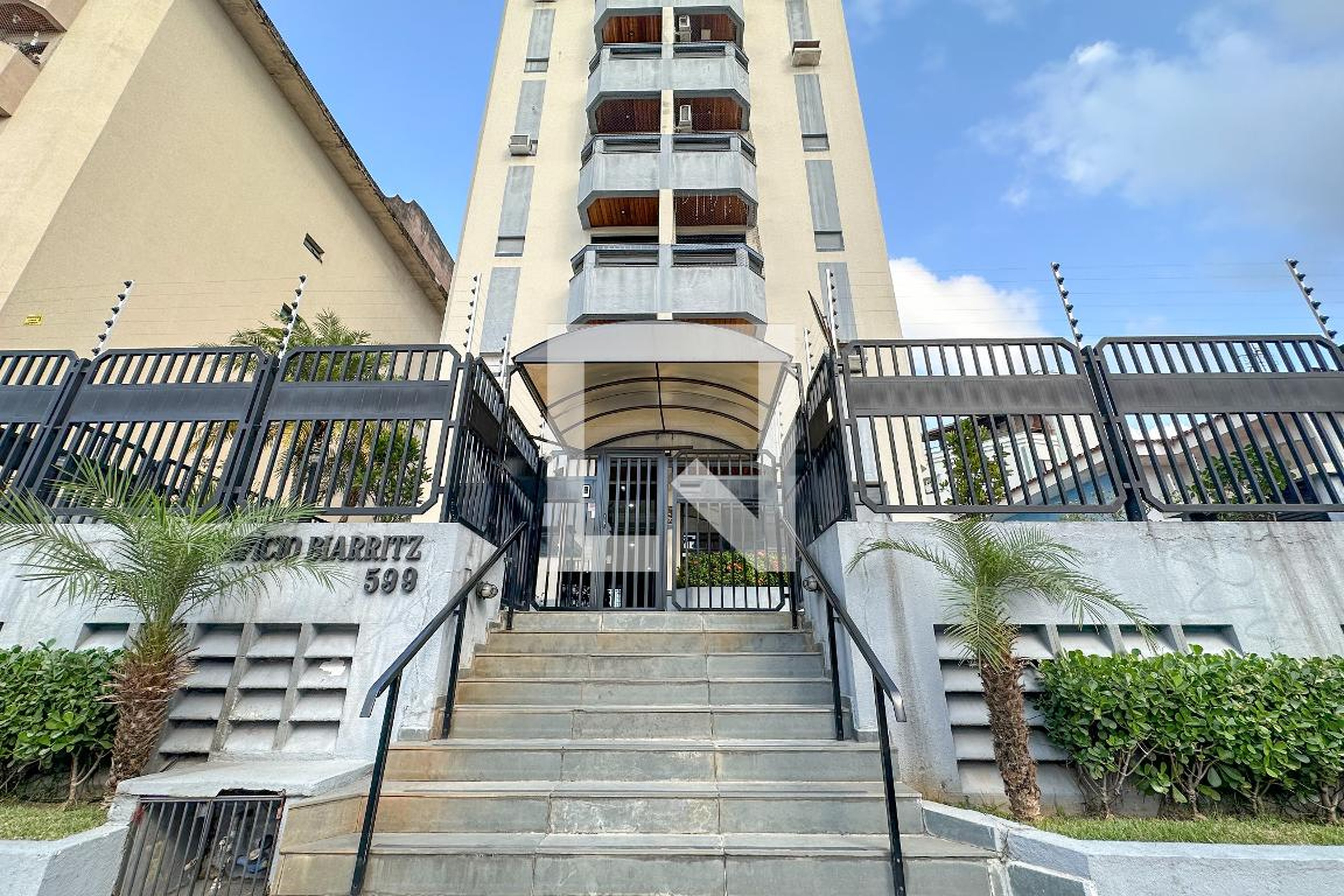 Fachada Condomínio Biarritz