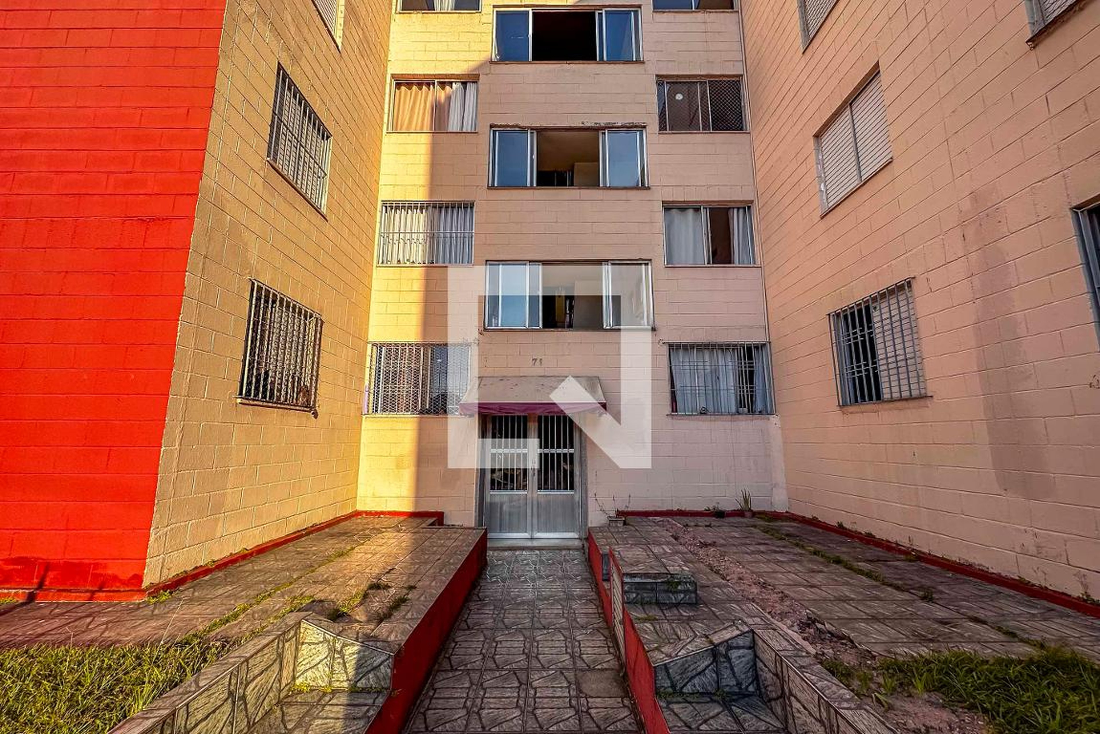 Entrada Condomínio em Rua Doutor Nelo Rosate, 0