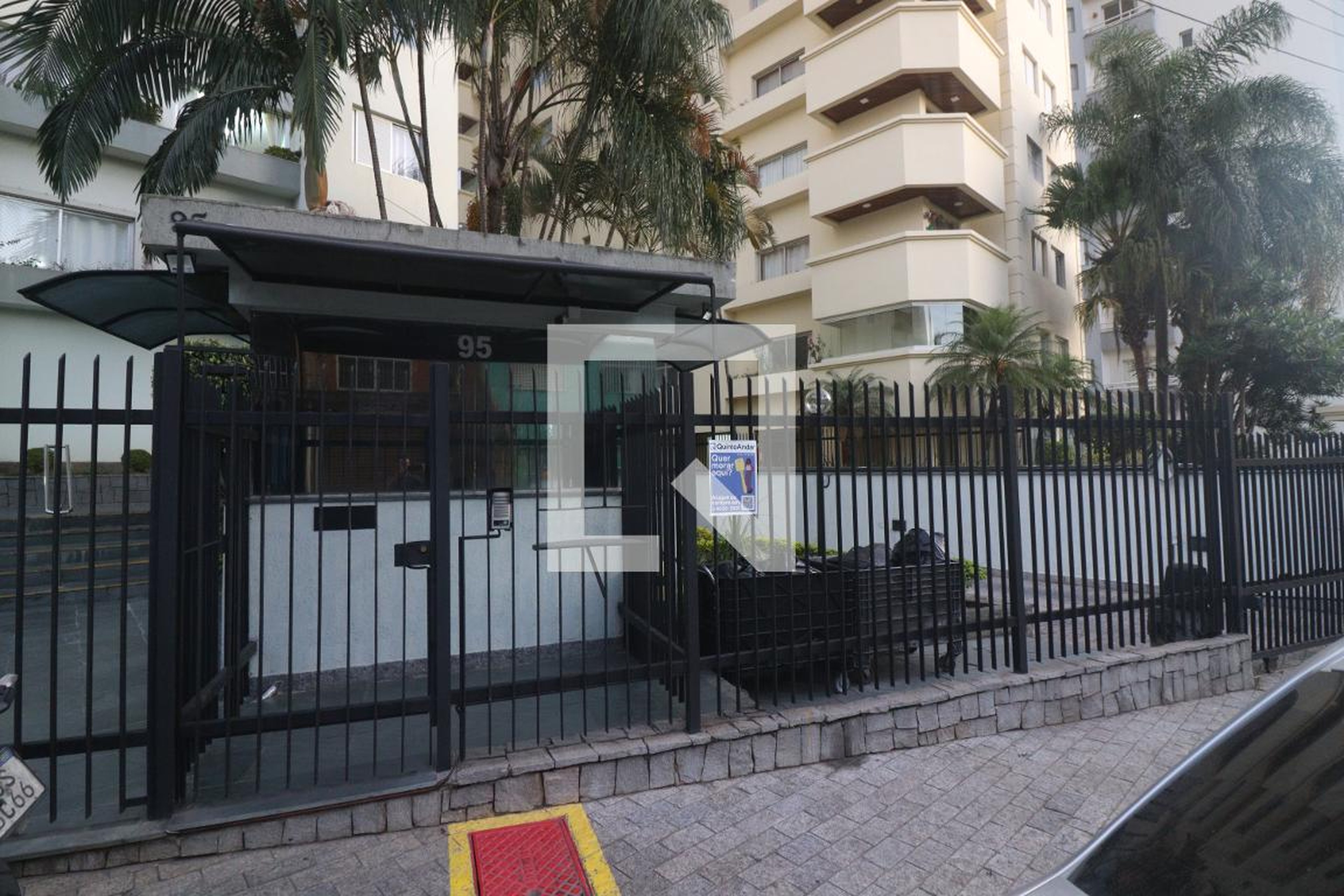 Fachada do condomínio Residencial Santa Inês