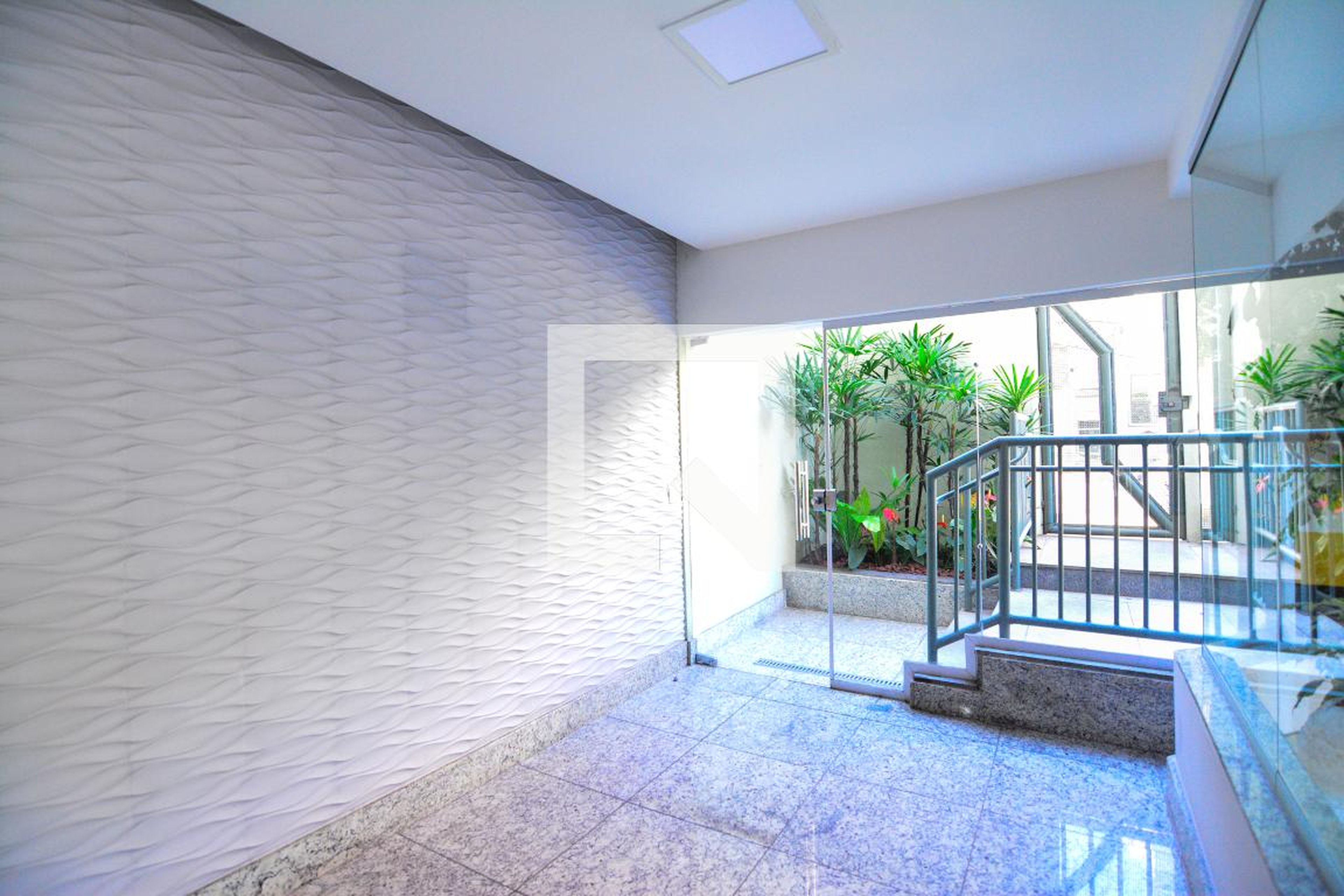 Entrada Edifício Saint Germain