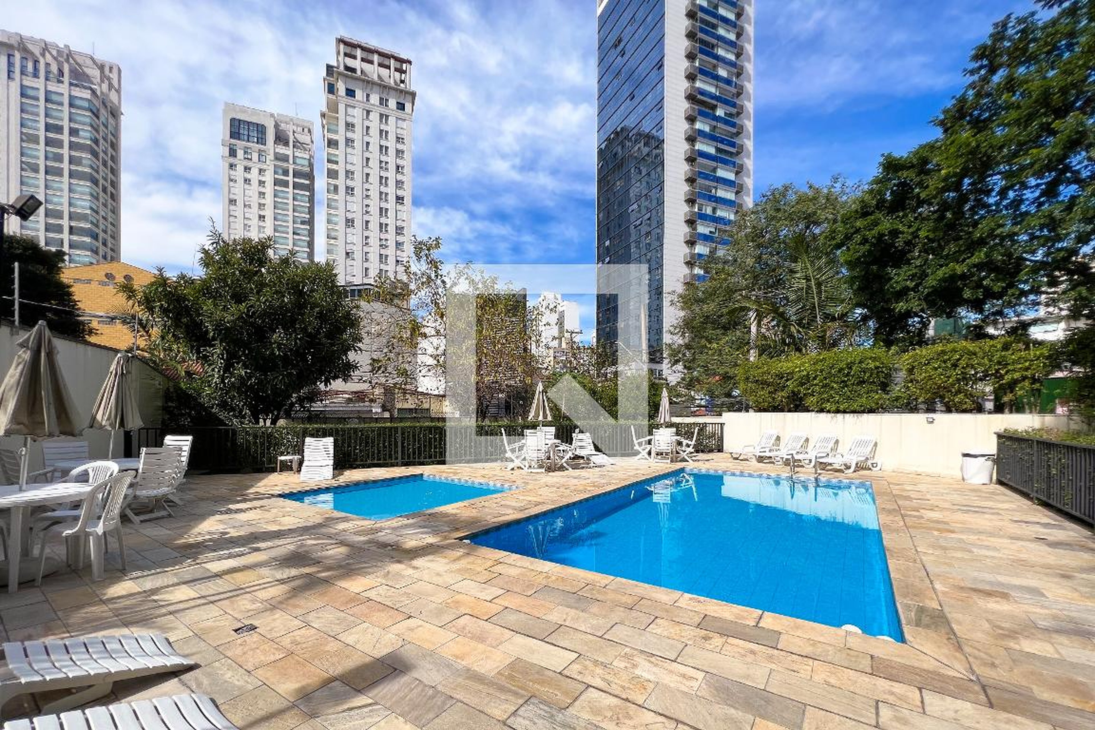 Piscina - Dandy Residence