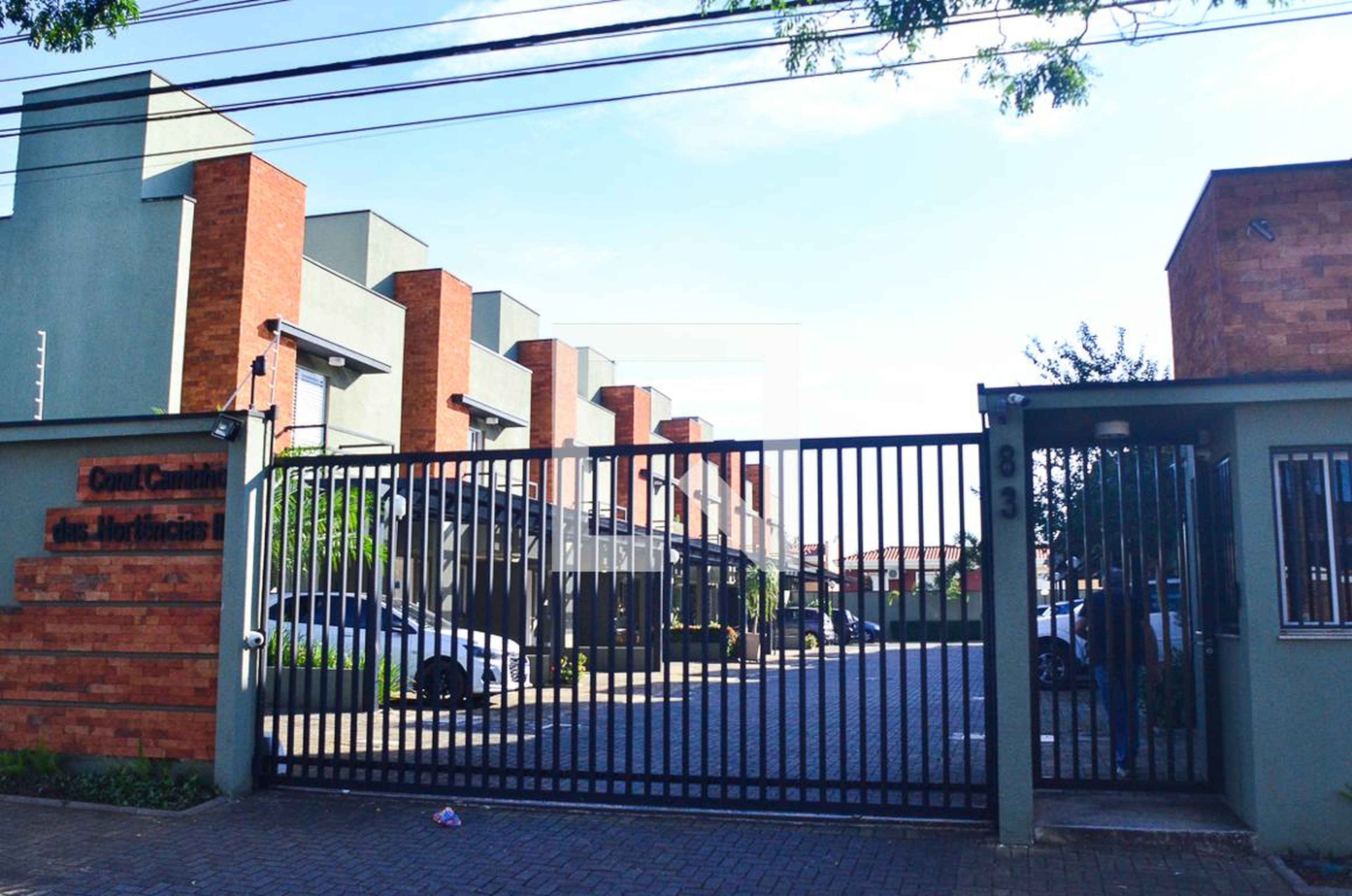 Fachada Residencial Caminho das Hortências 02