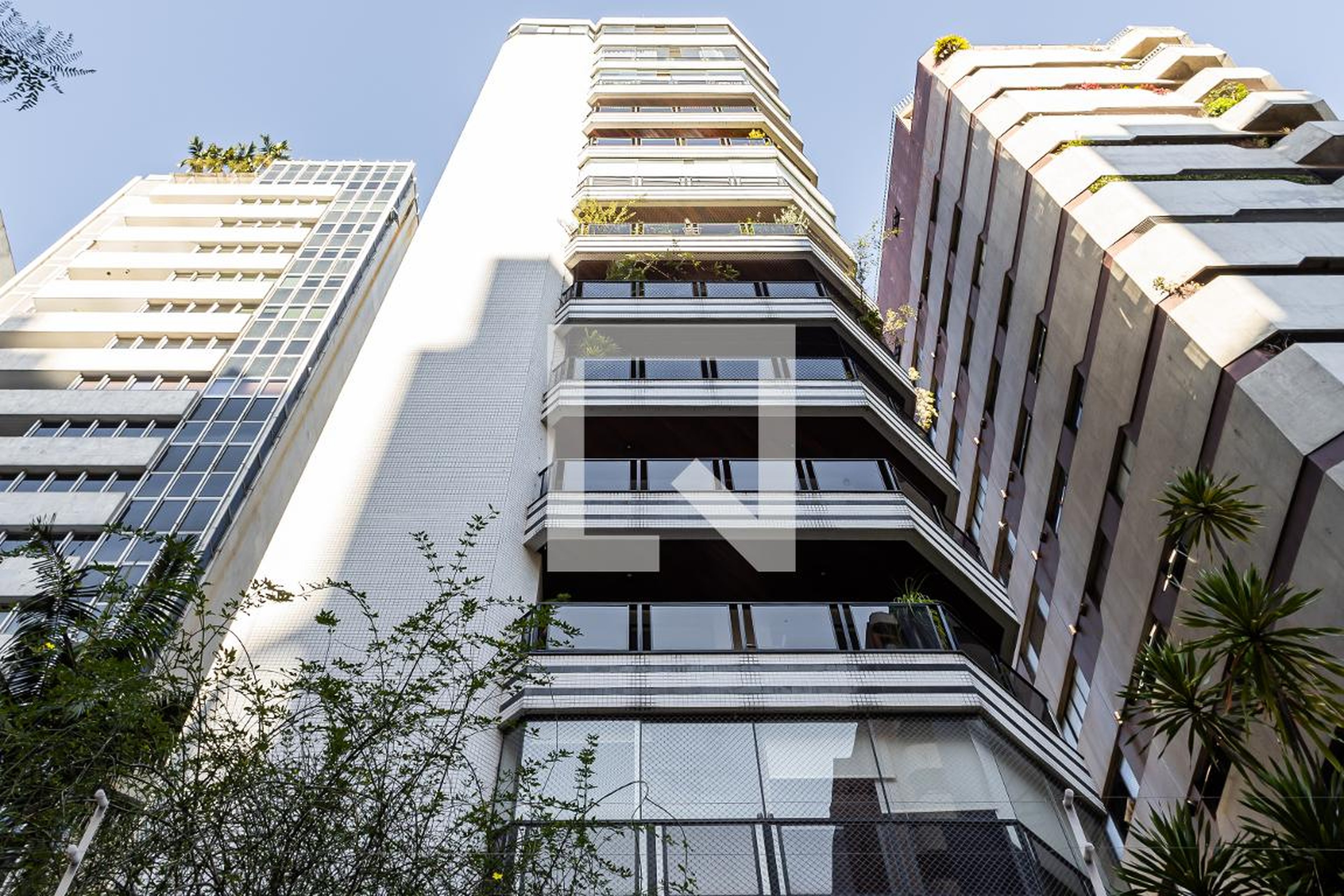 Fachada Condomínio King Albert