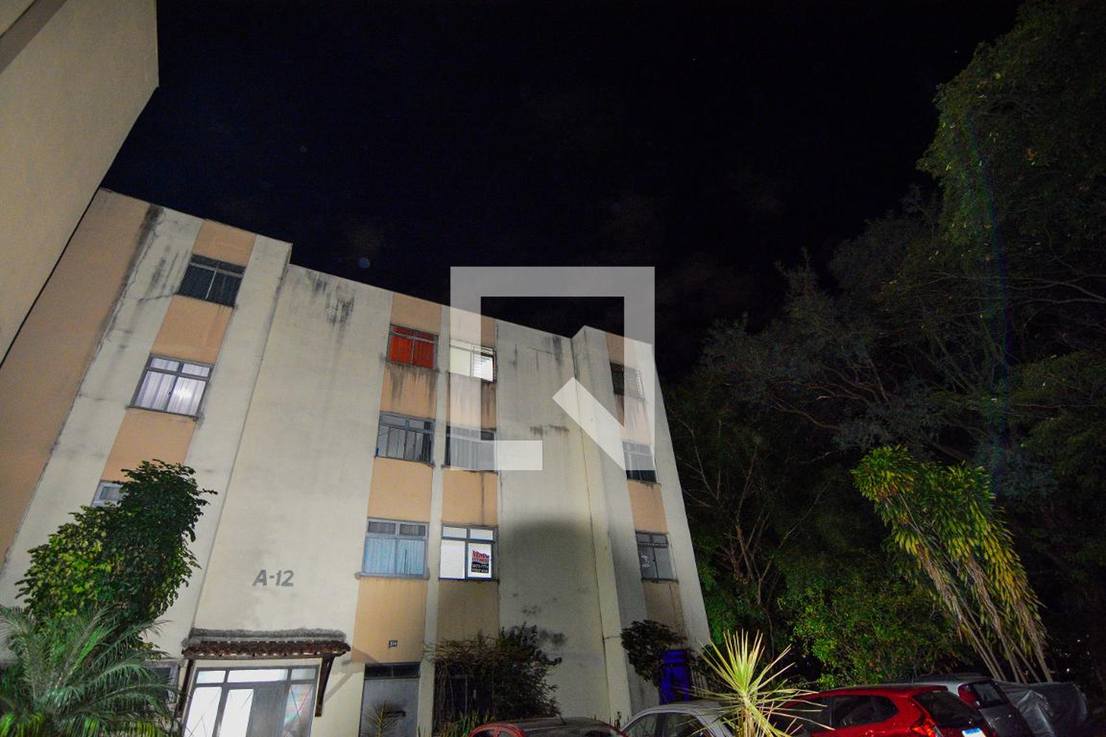 Fachada Condomínio em Rua Gil Vieira de Carvalho, 102