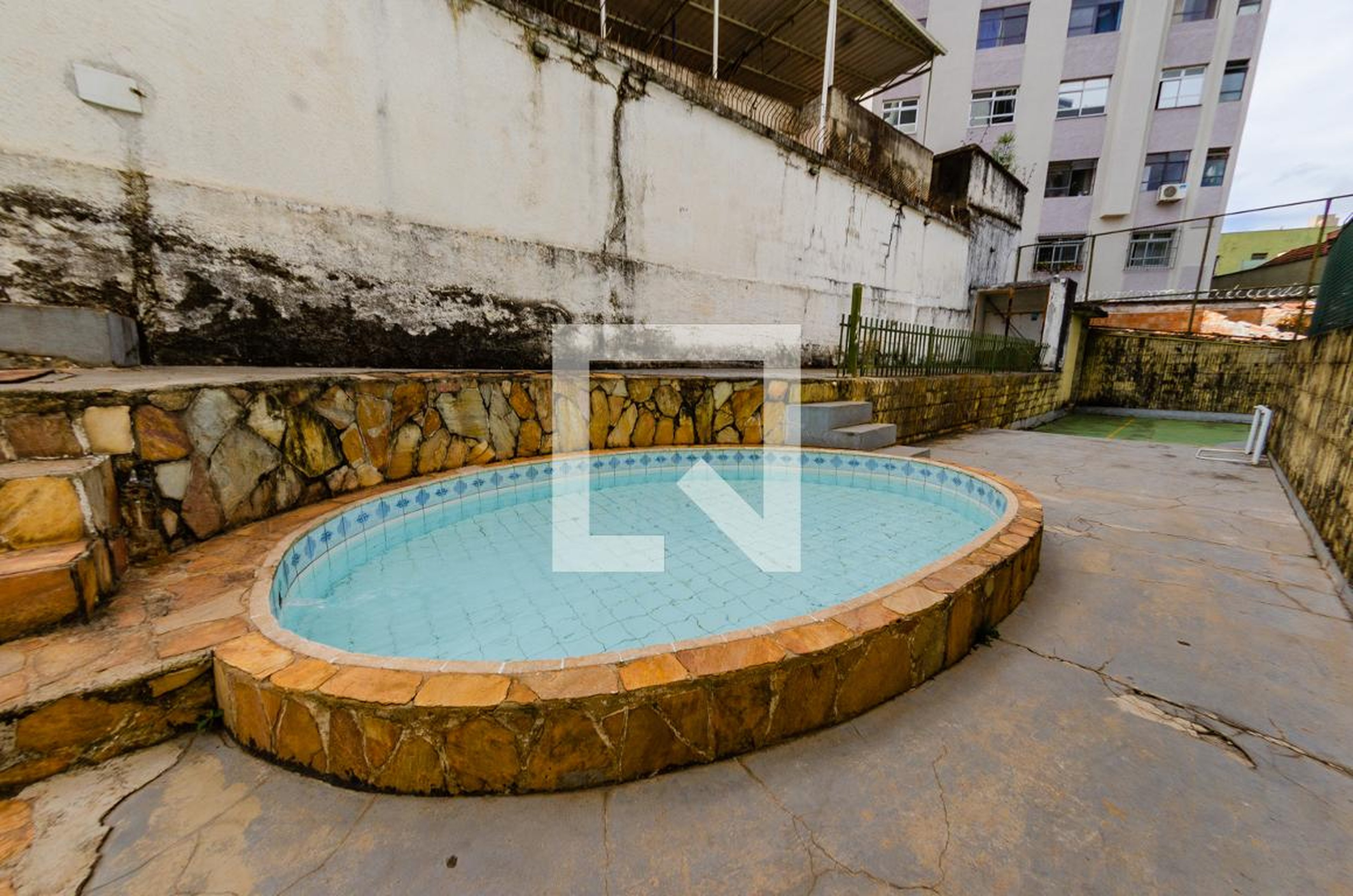 Piscina - Edifício Rua do Ouro