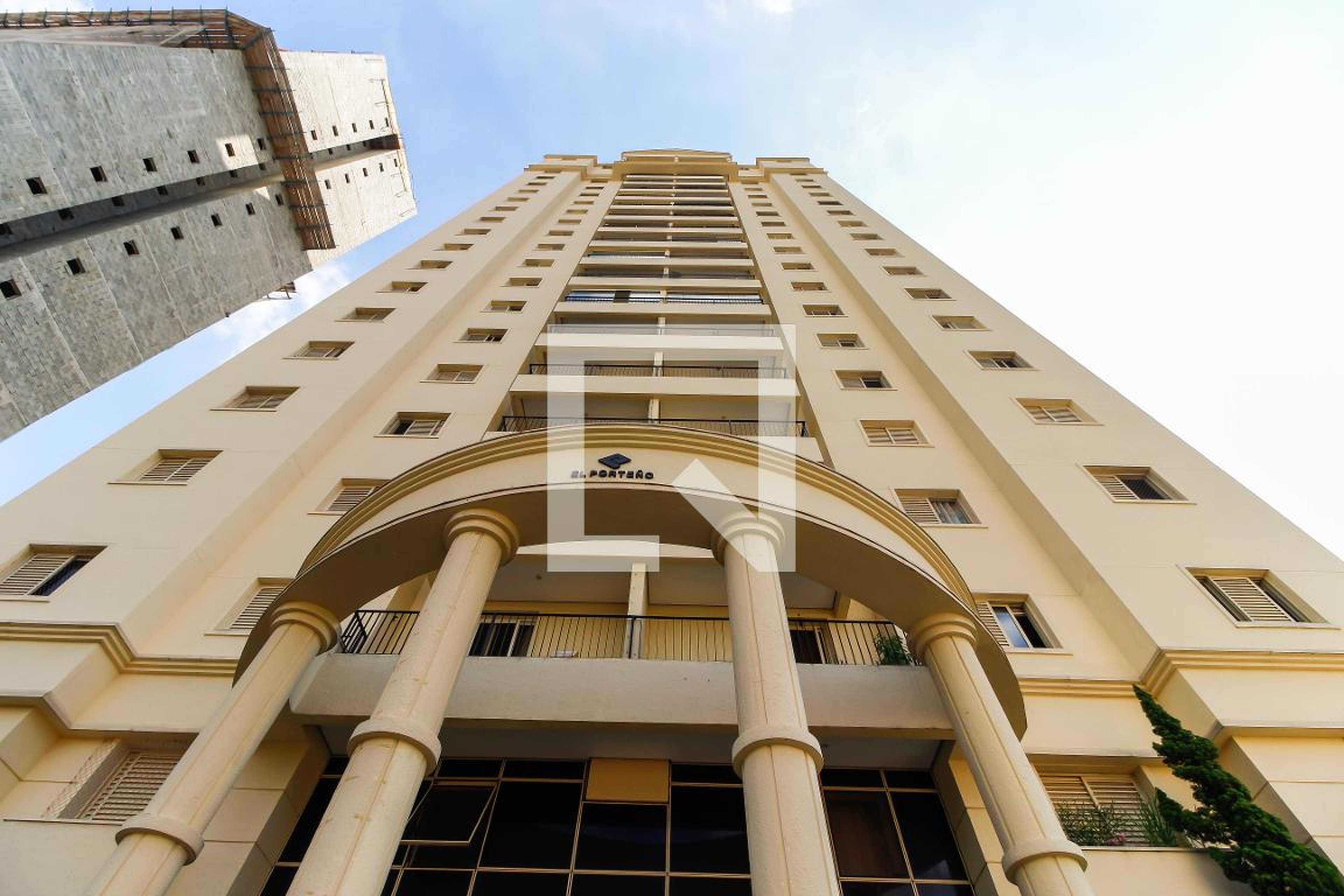 Fachada do Prédio Condomínio El Porteño
