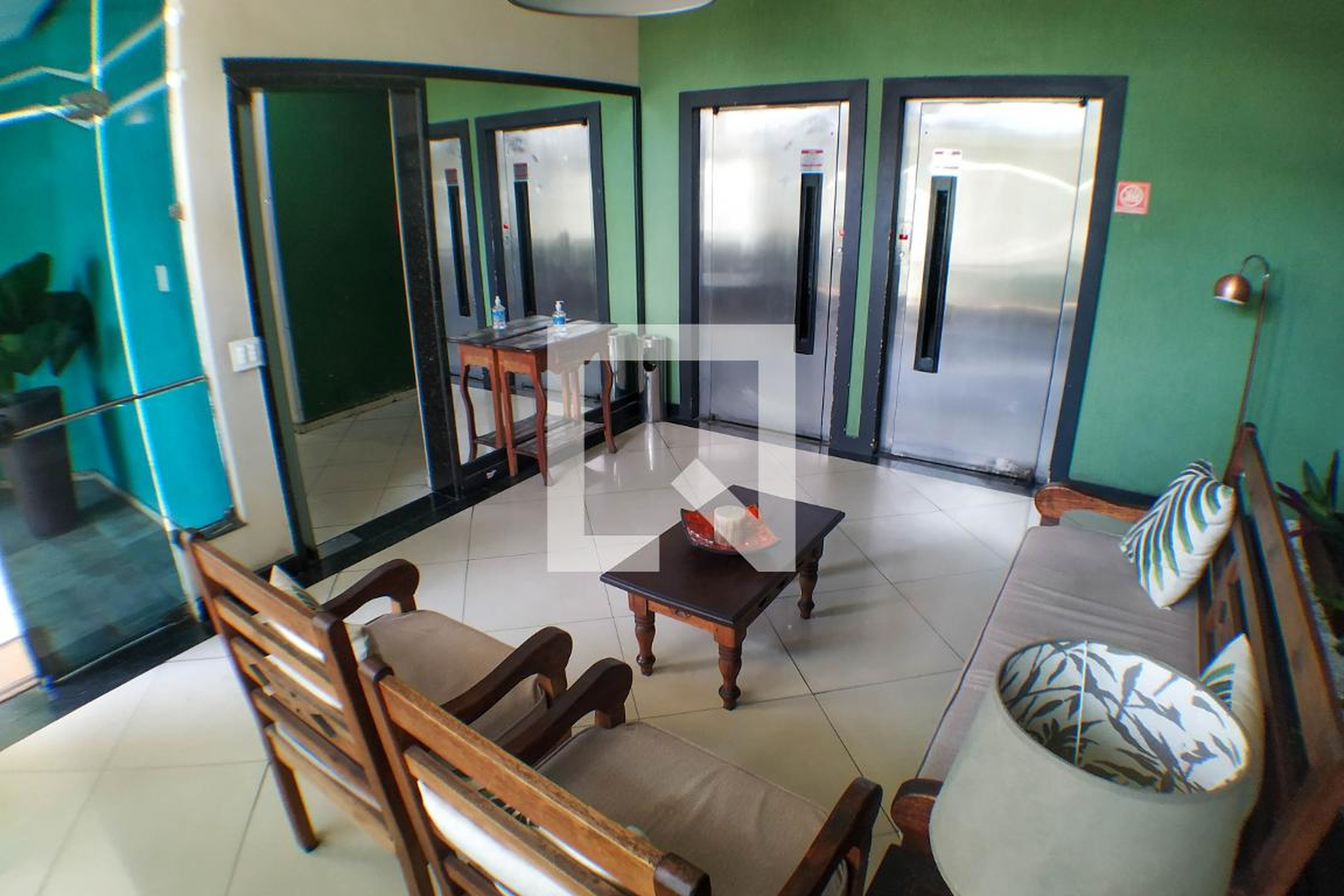 Hall - Edifício Solar do Marques