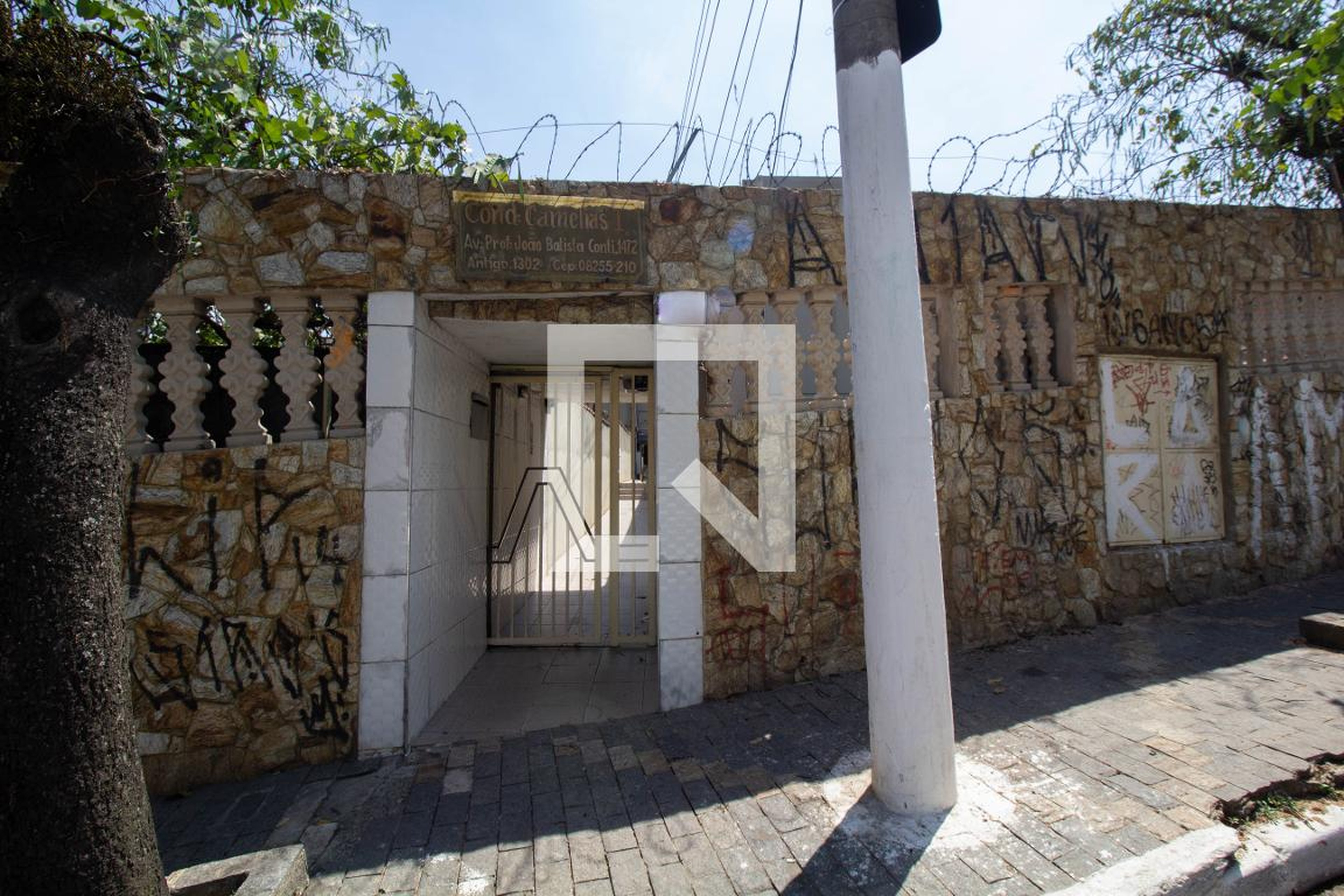 Fachada Condomínio em Avenida Professor João Batista Conti, 1472