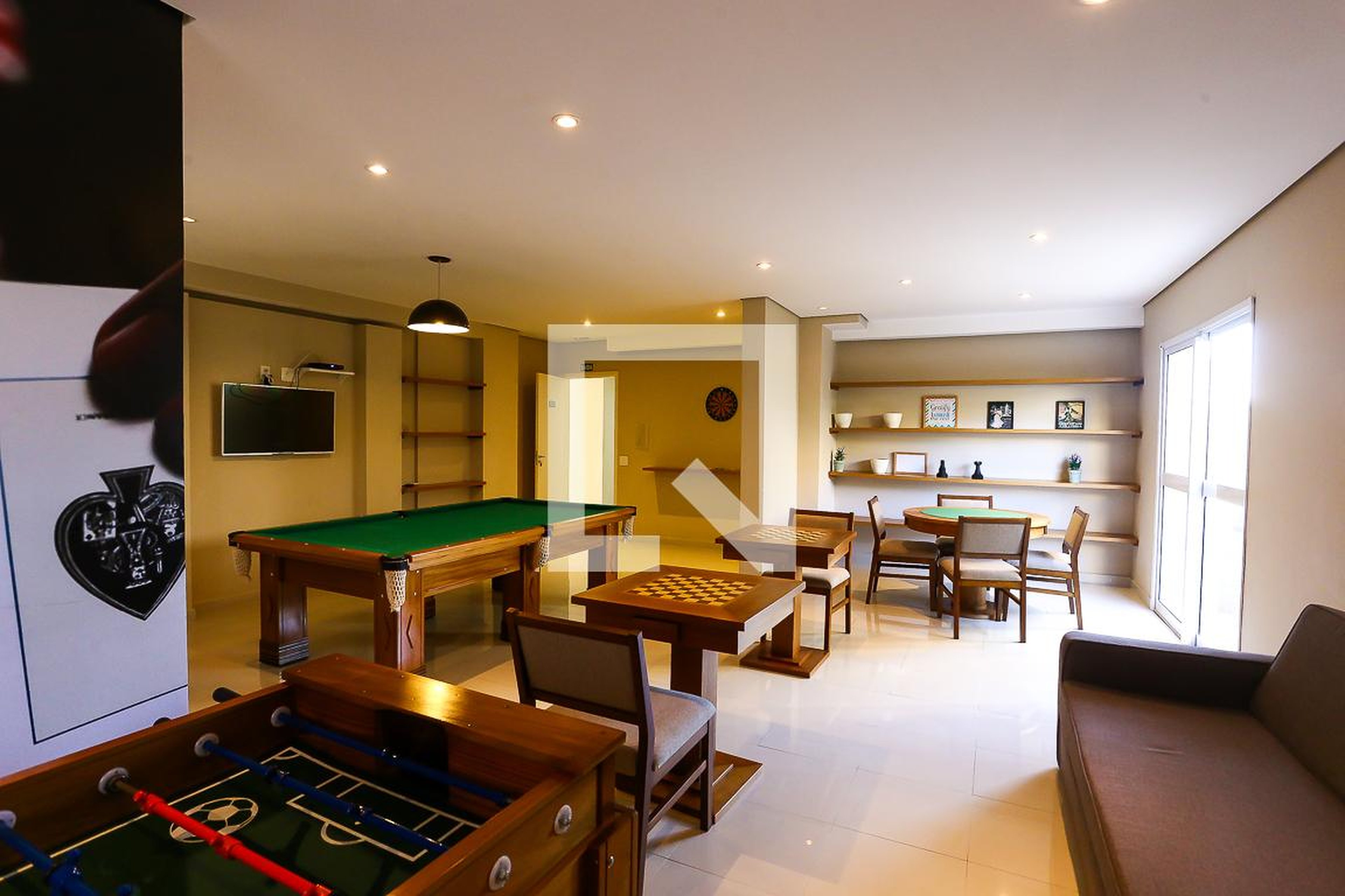 Salão de jogos - First Class Mbigucci