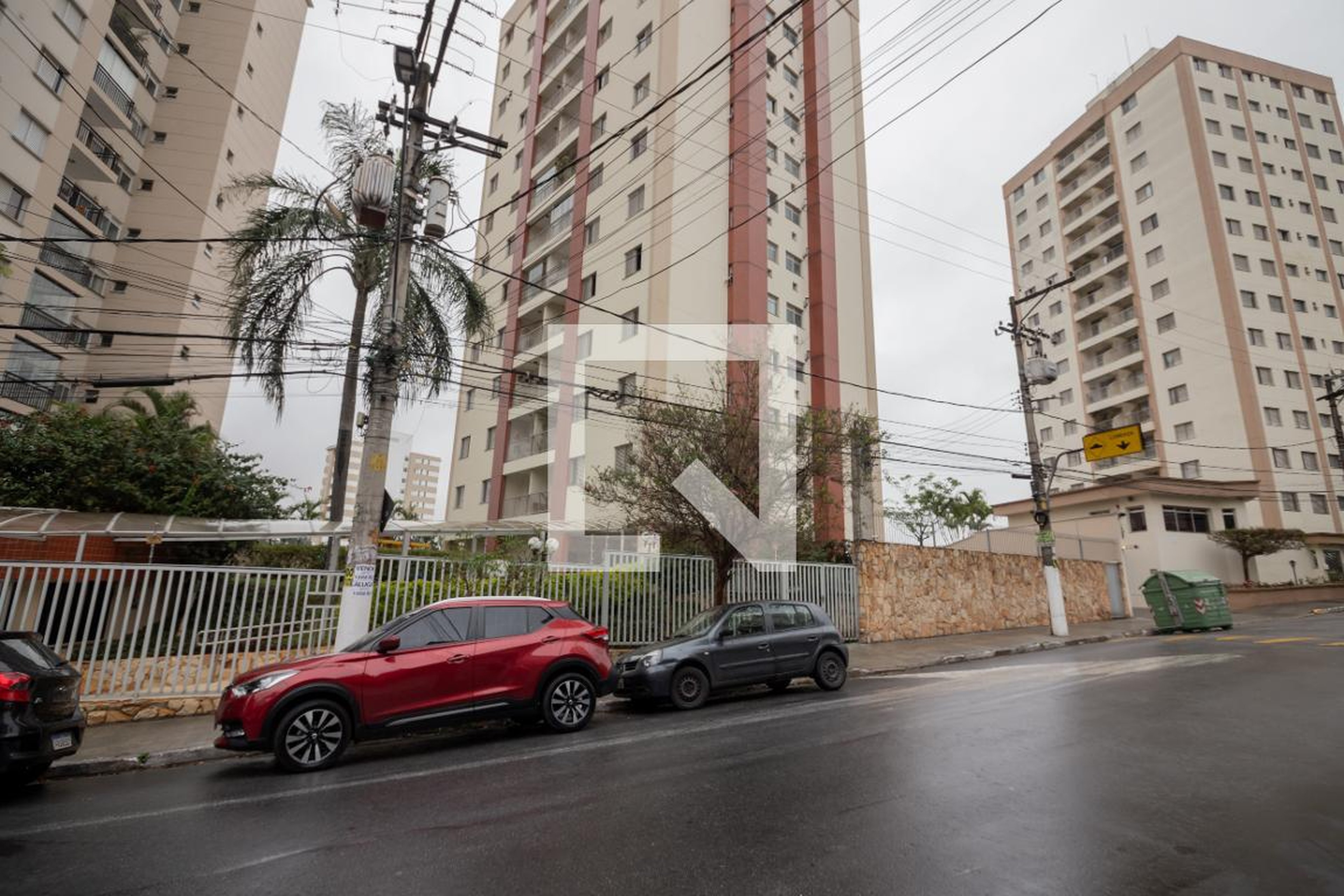 Fachada do Condomínio Edifício Costa Serena