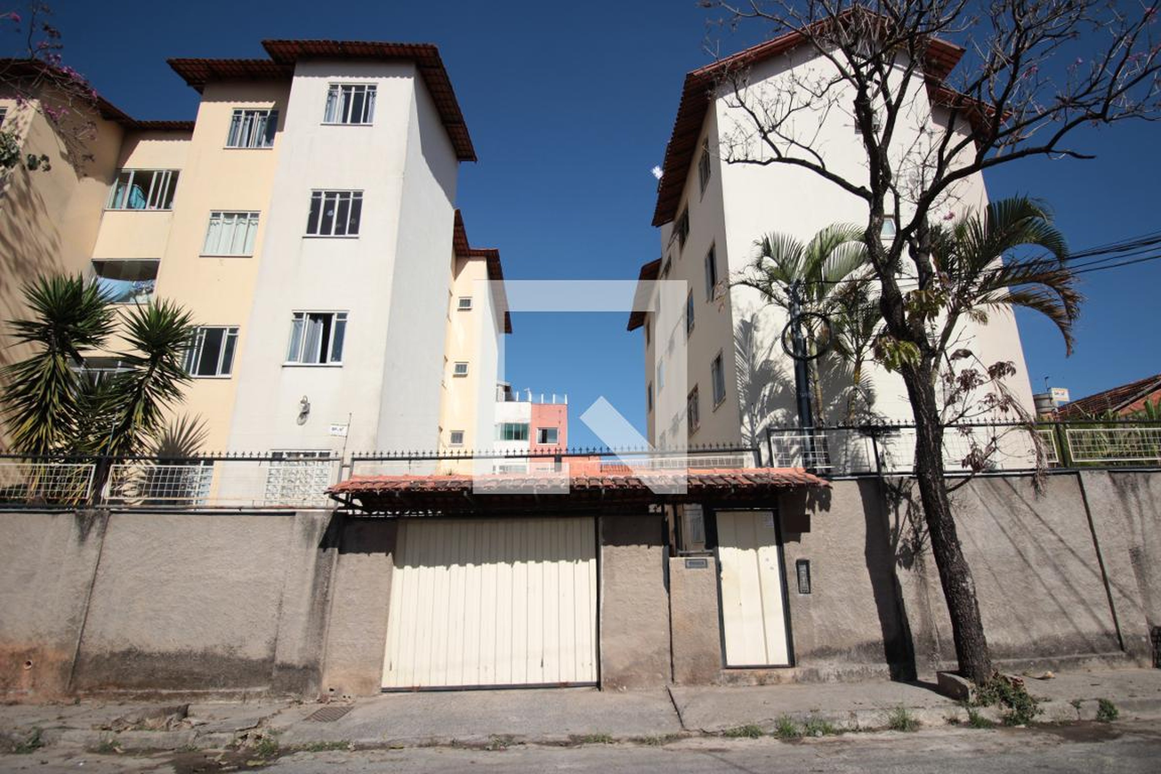 Fachada Residencial Itaboraí