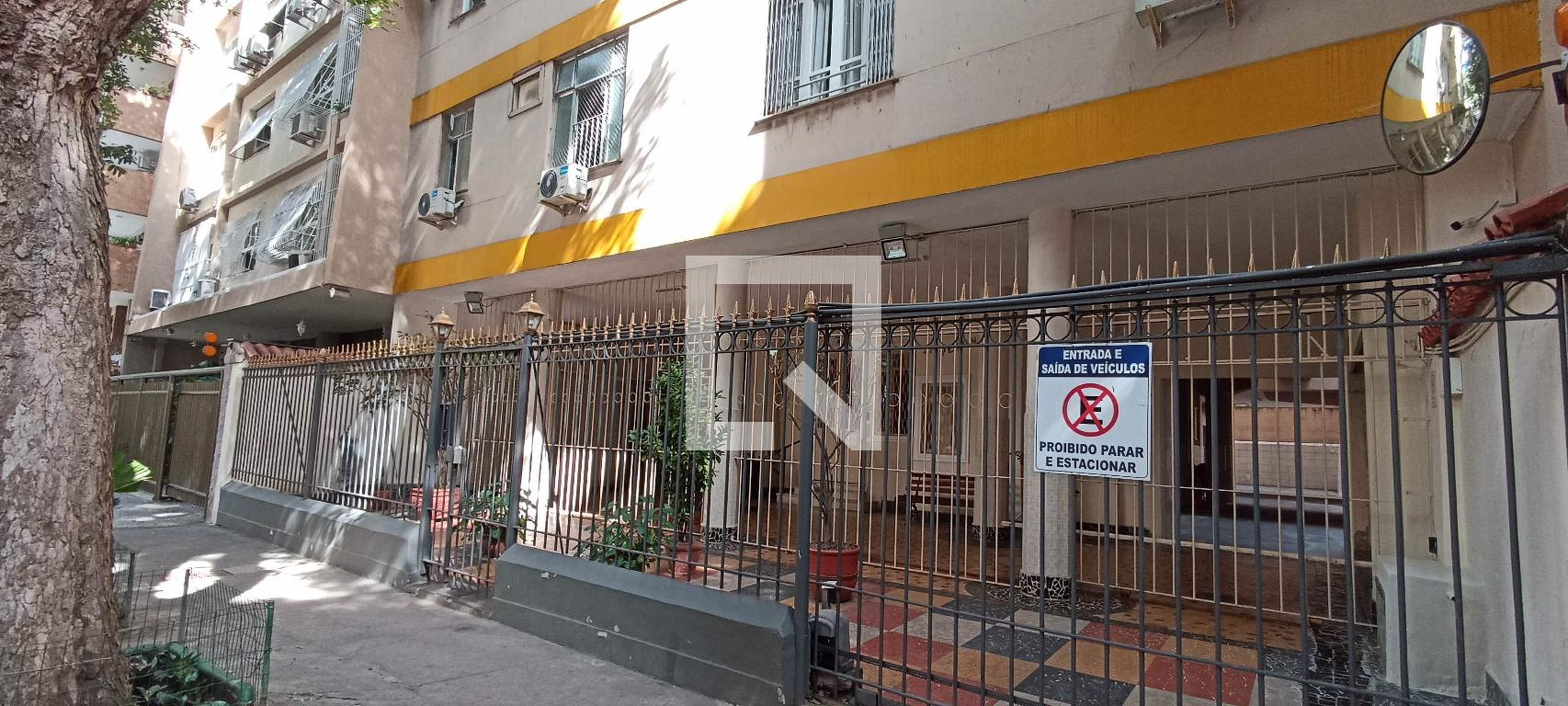 Fachada Edifício Petunia