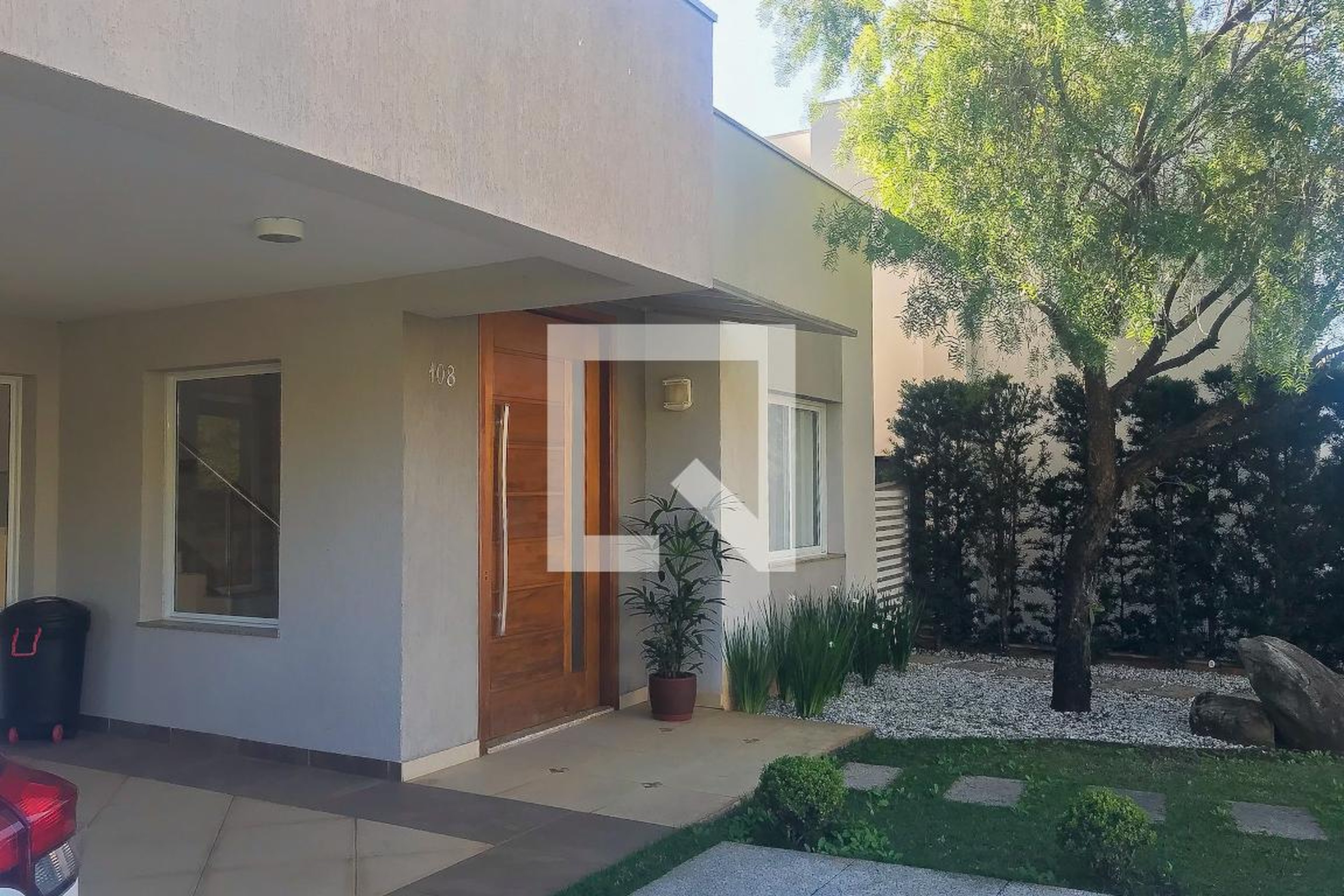 Fachada Condomínio em Rua Professor Antonio Mendes Vinagre, 108