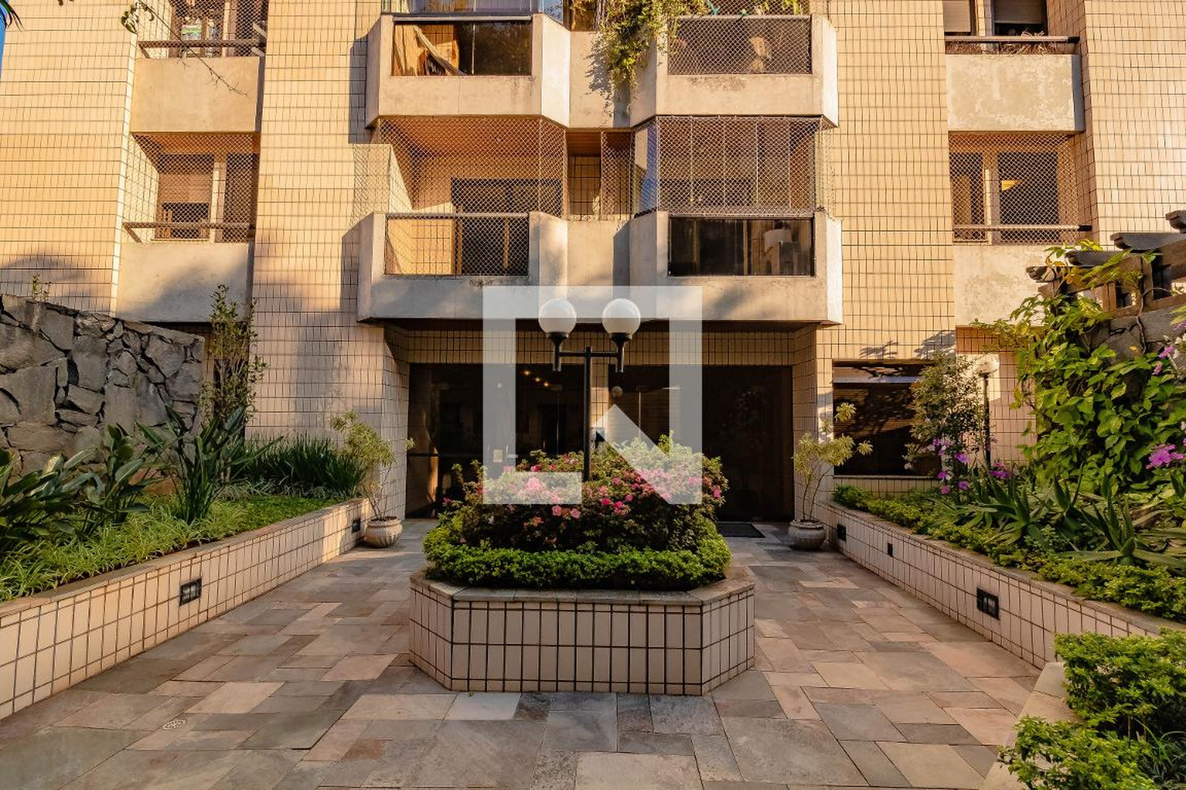 Fachada Condomínio Montpellier