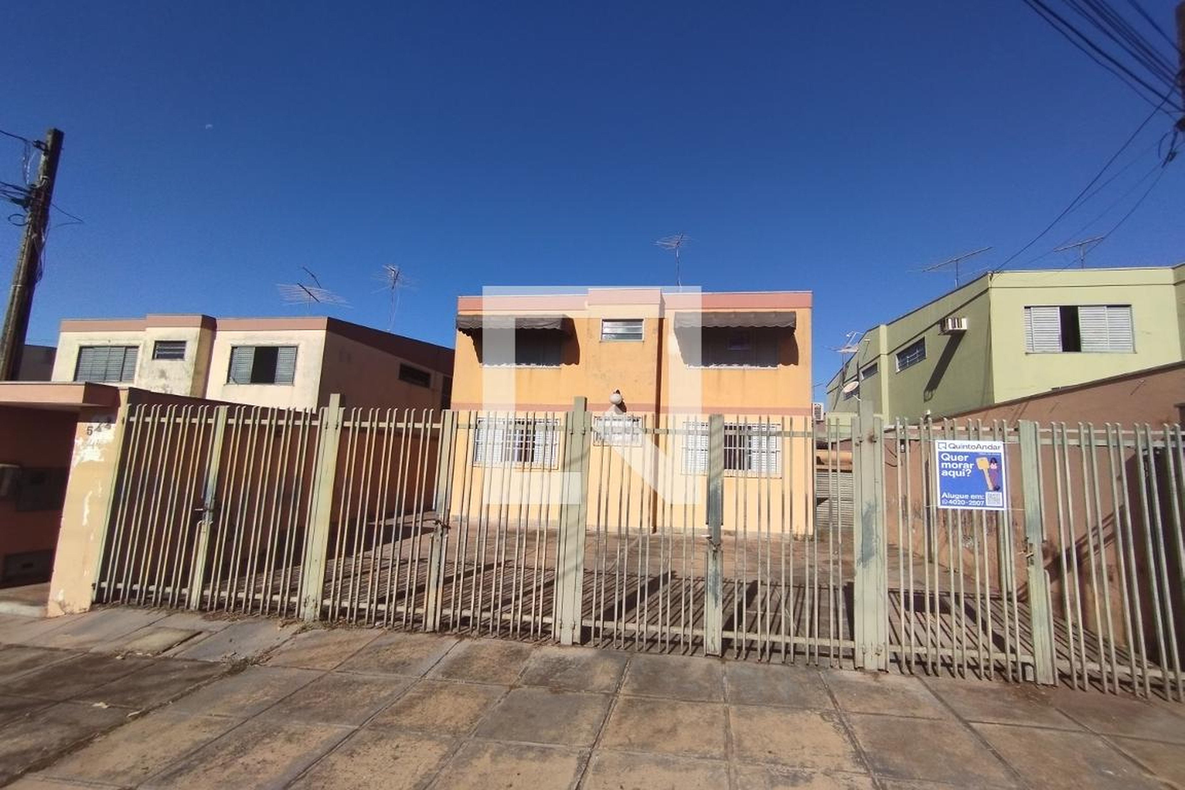 Fachada Condomínio em Rua Arlindo Catelli, 544