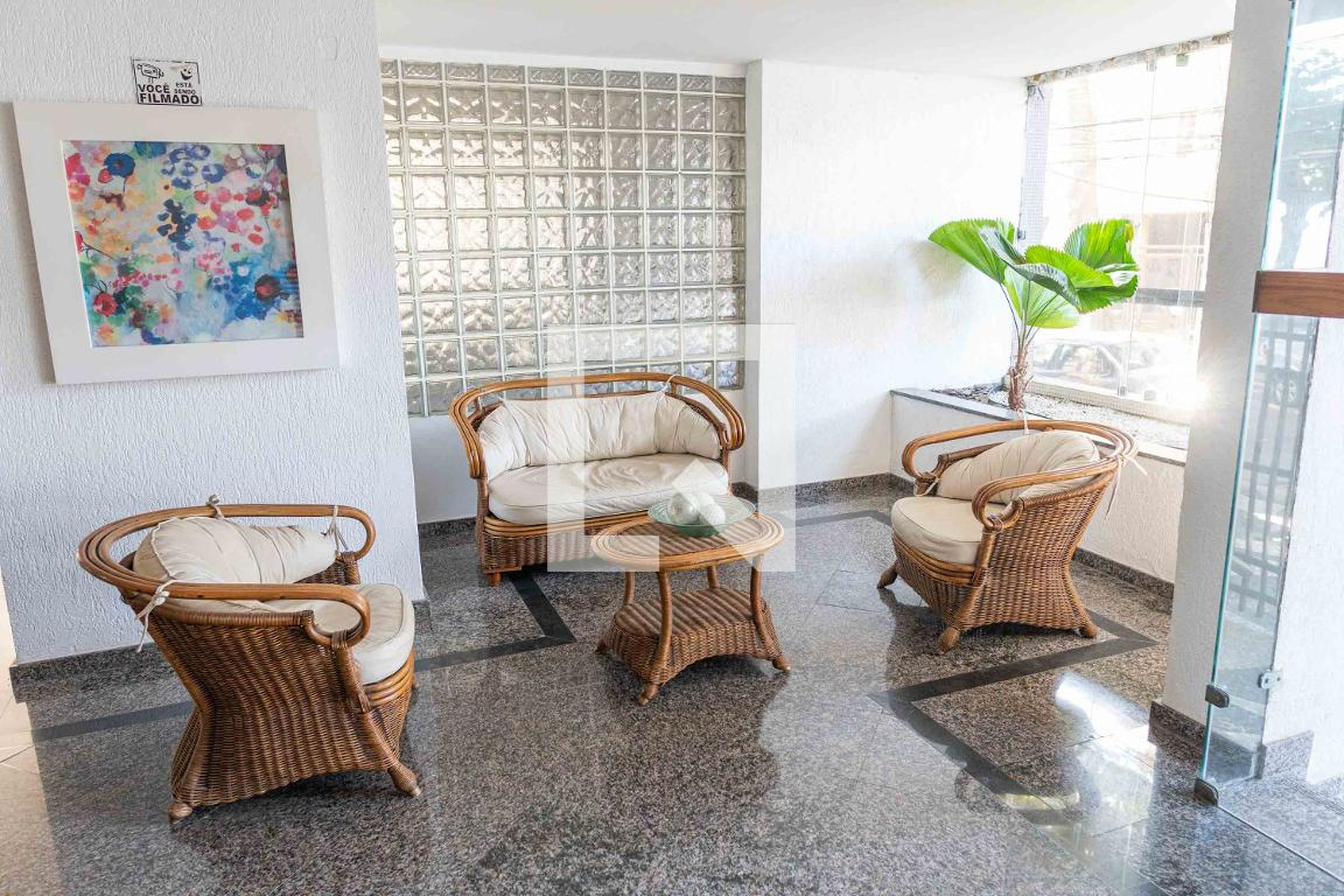 Hall - Jardim Mirante das Flechas