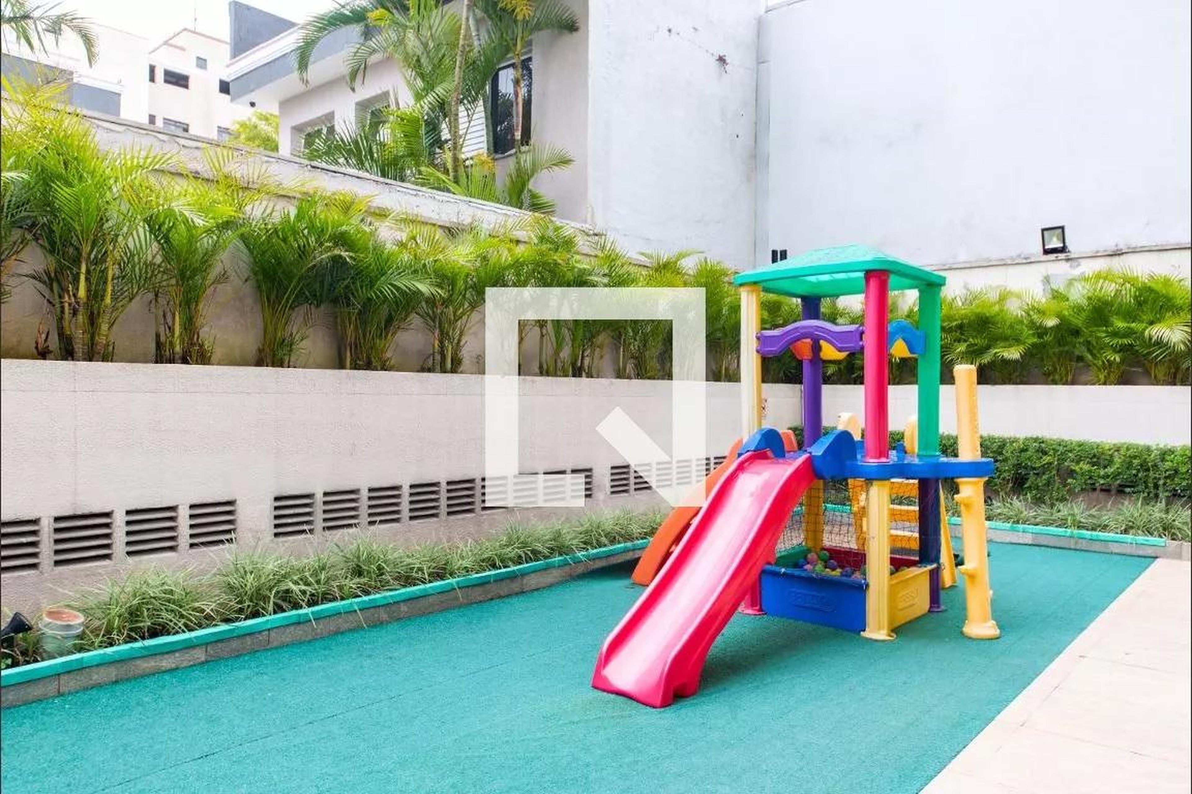 Playground - Edifício Petra