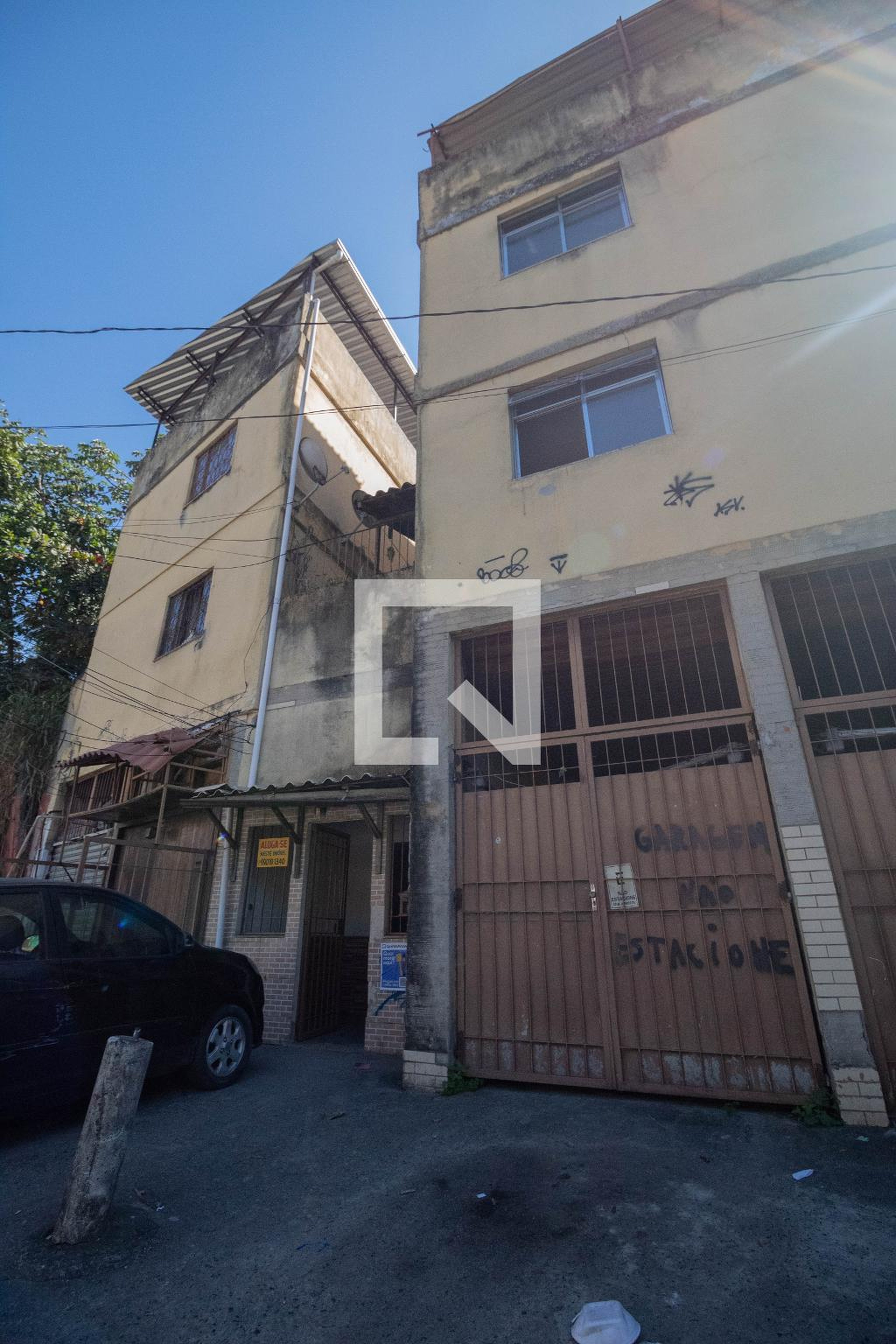 Fachada Condomínio em Estrada do Engenho Velho, 1400