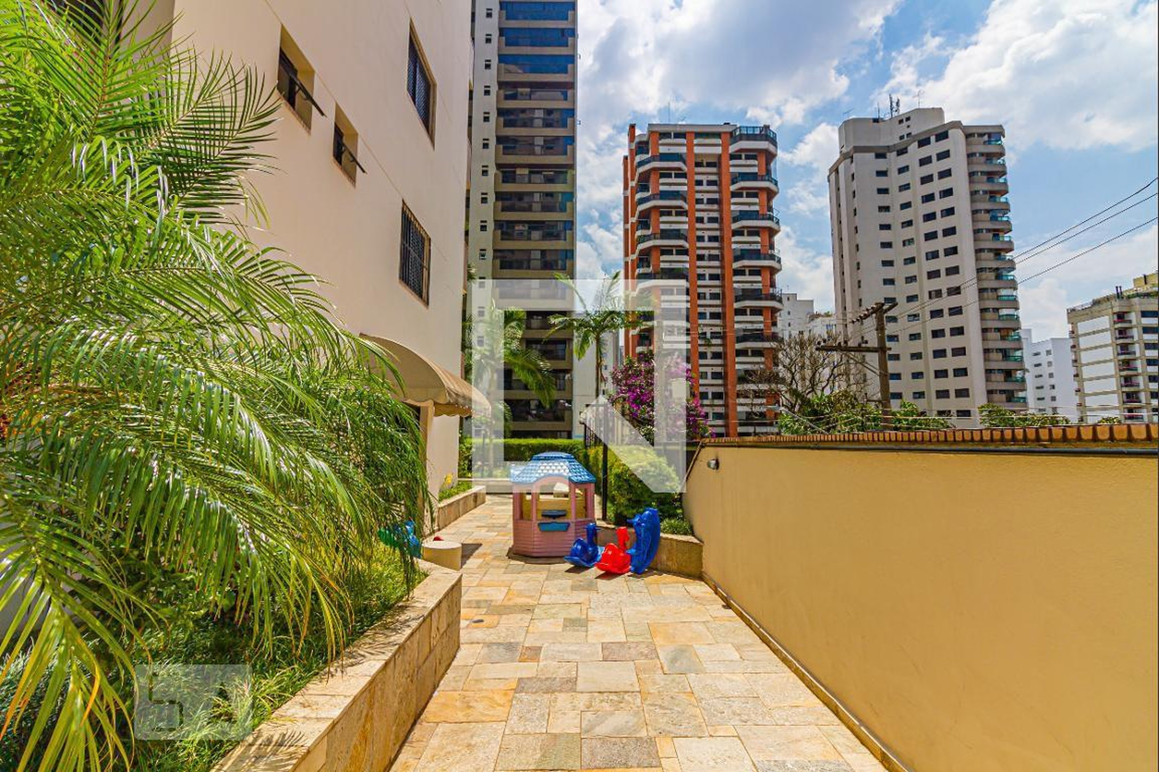 Playground - Maison Lara