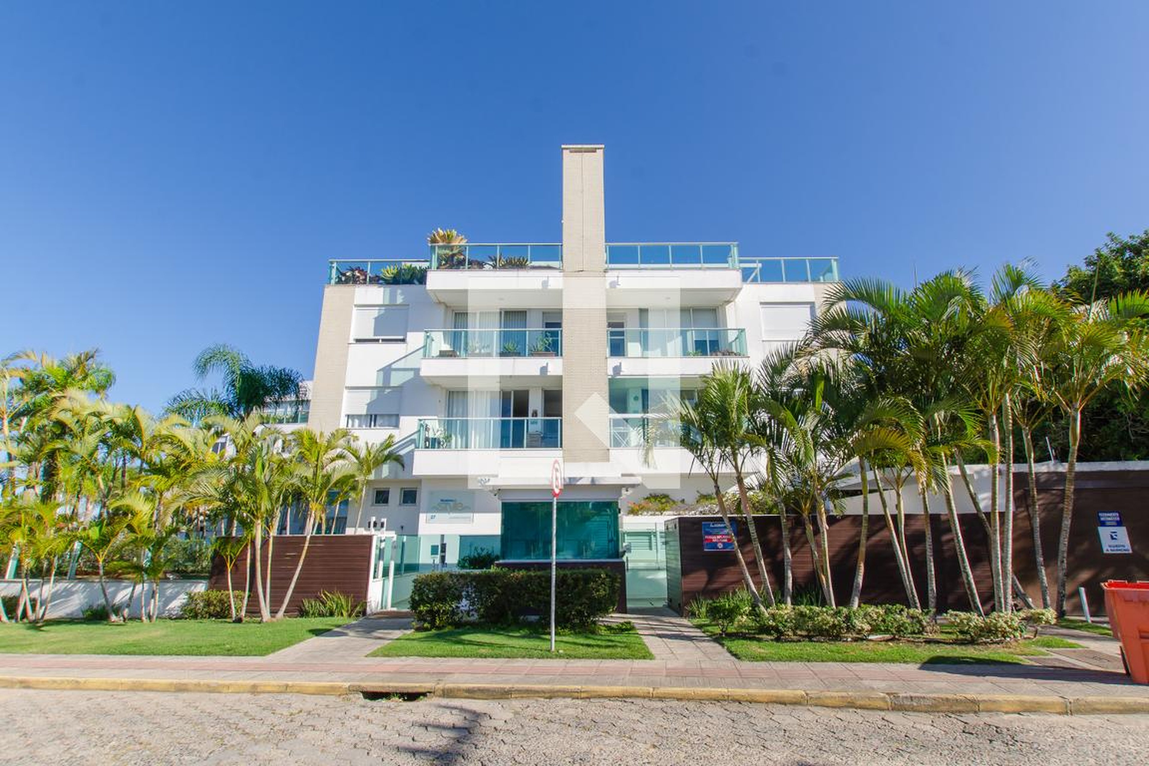 Fachada Condomínio Riozinho Style