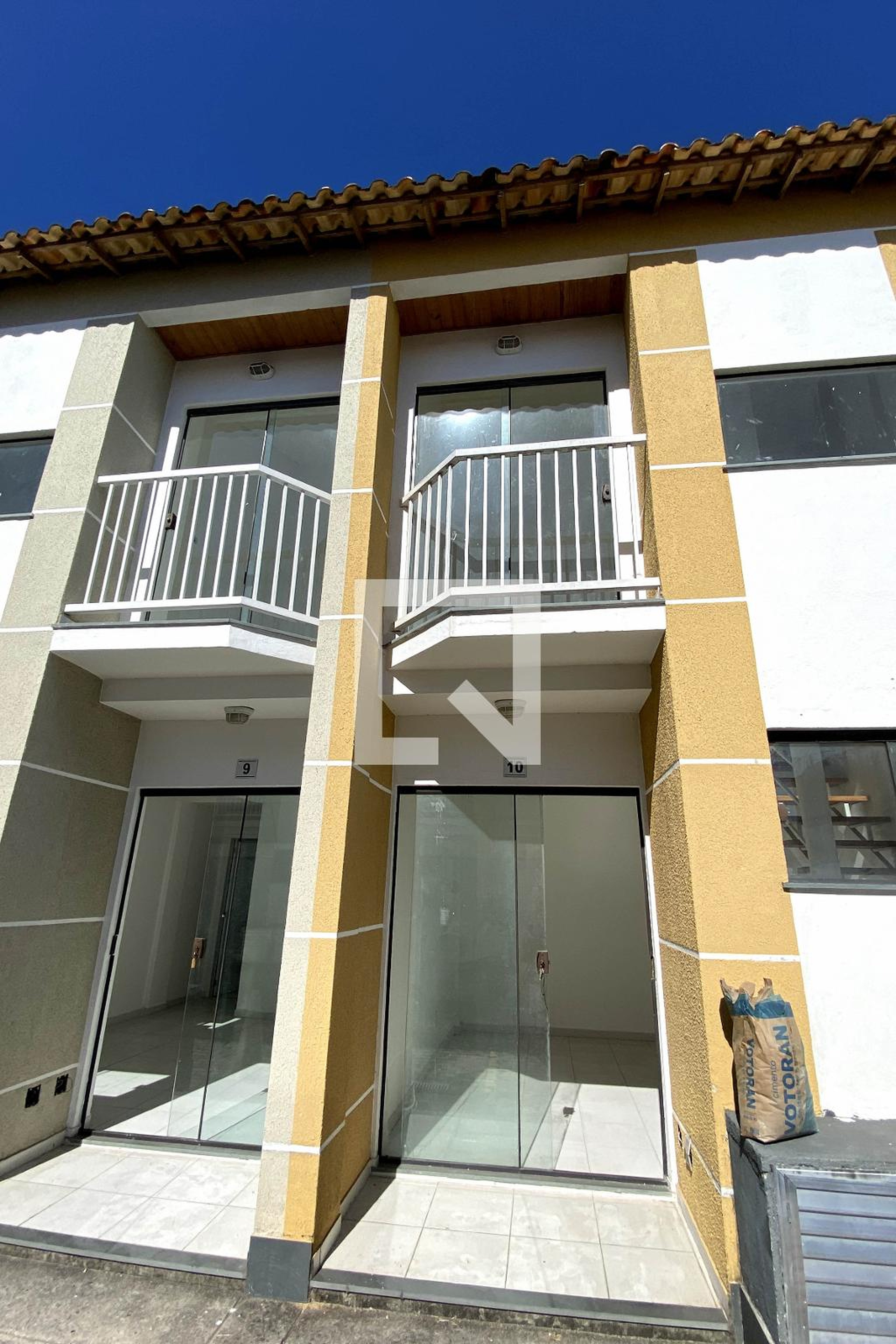 Fachada Condomínio em Rua Pardal Mallet, 143