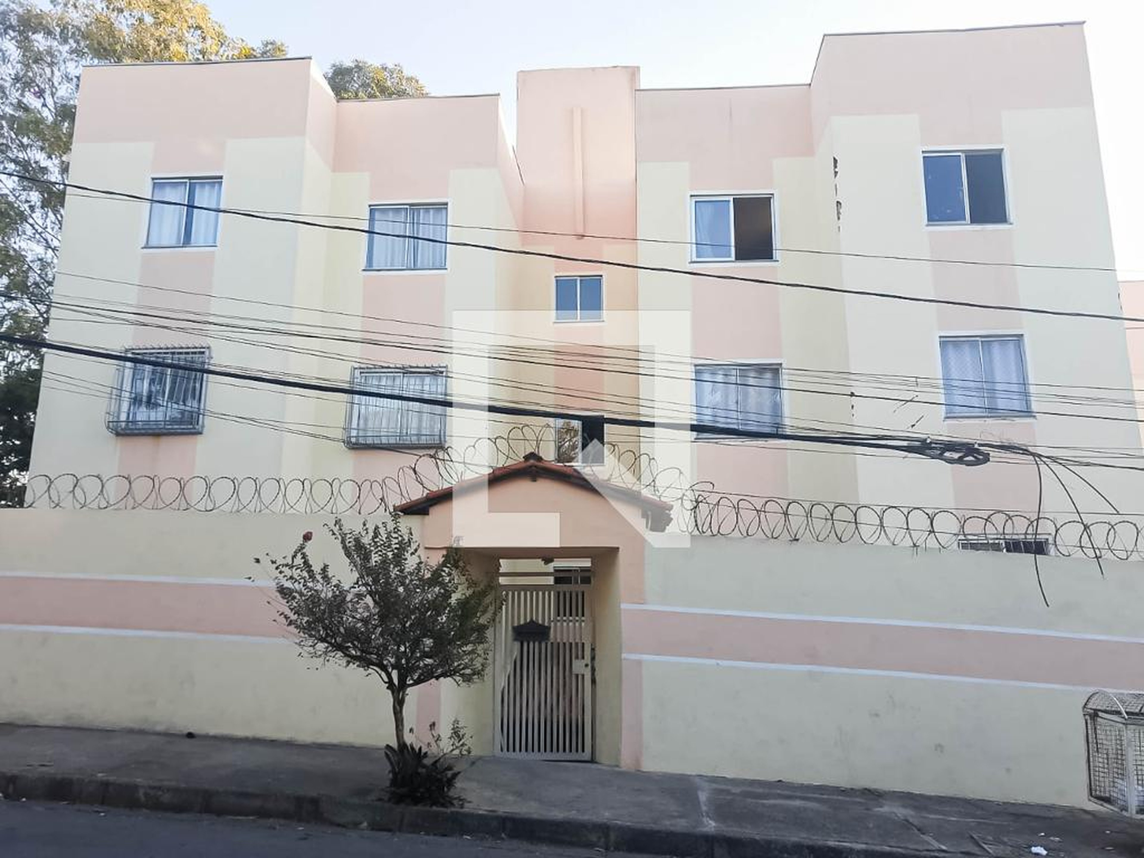 Fachada Residencial Califórnia