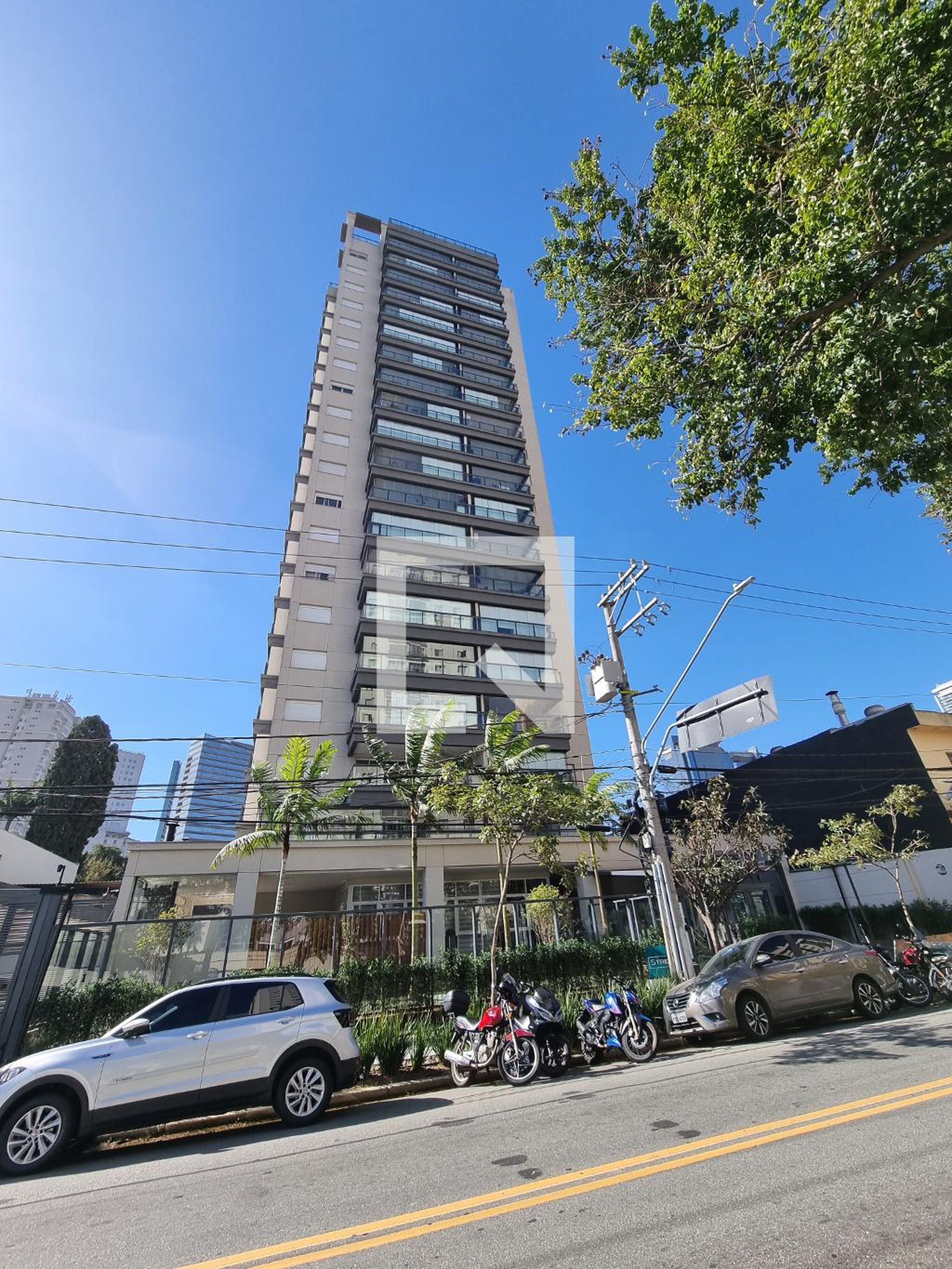 Fachada Condomínio Street