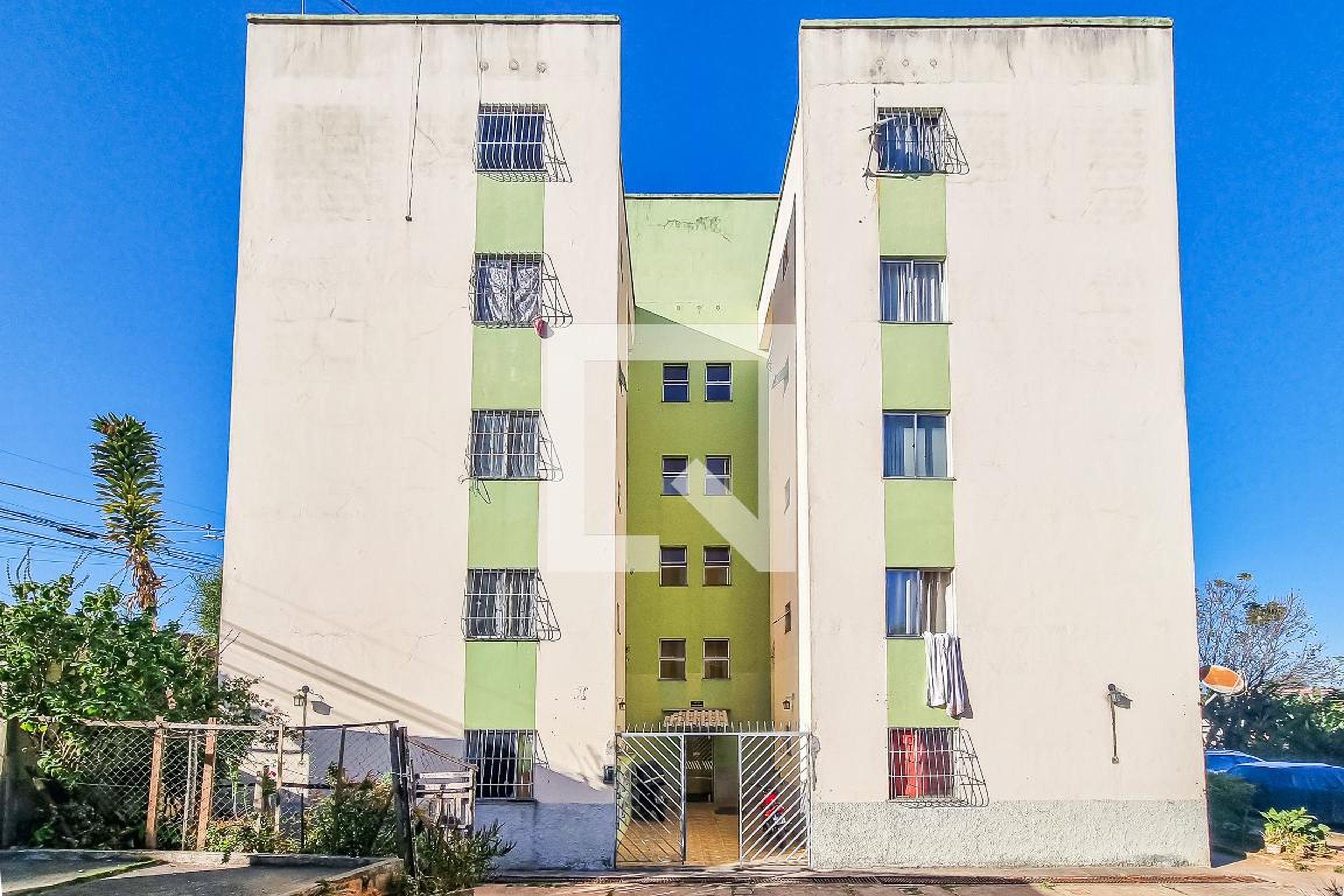 Fachada Edifício Crisântemo