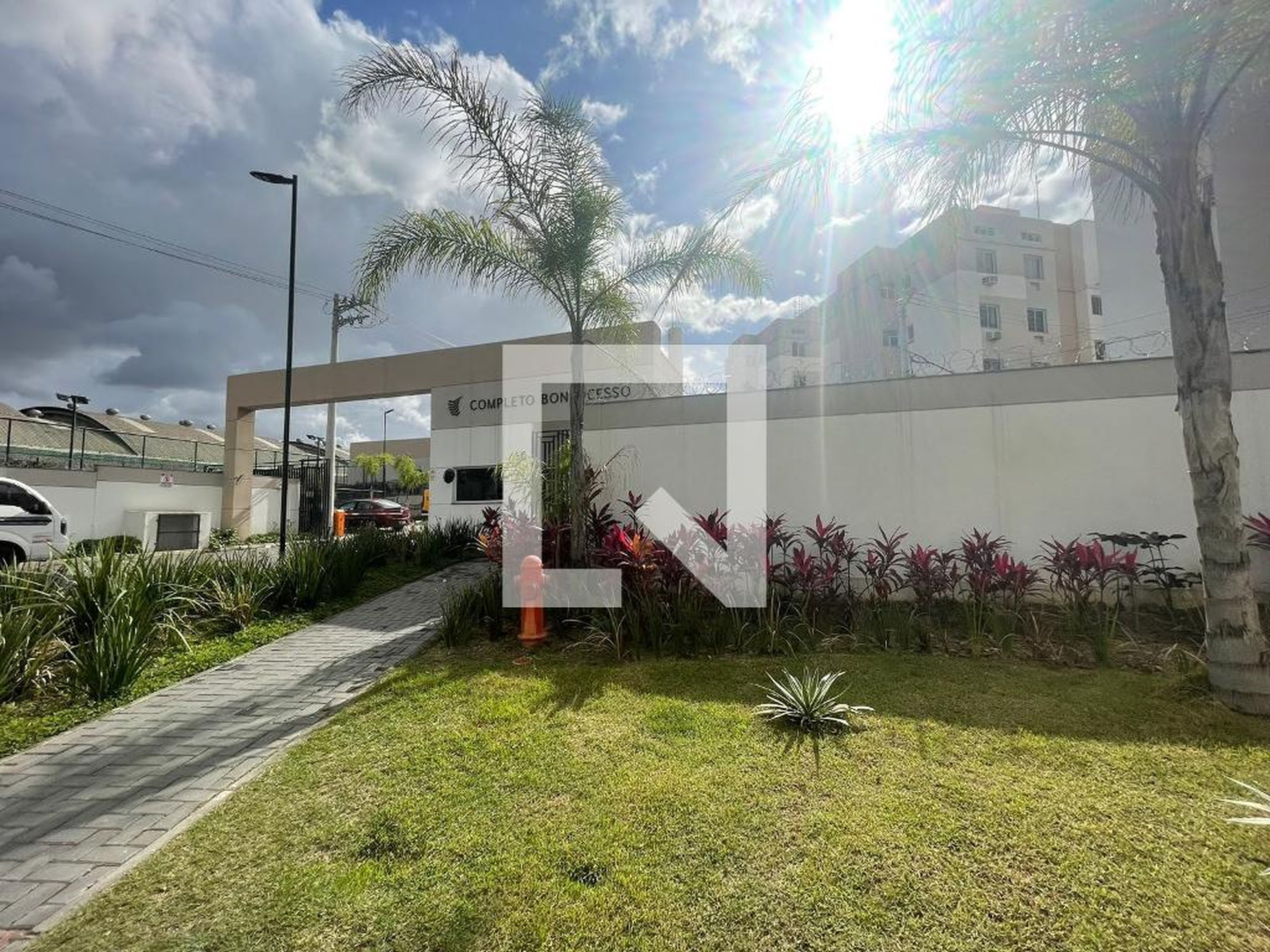 Fachada Condomínio em Rua Engenheiro Arthur Moura, 505