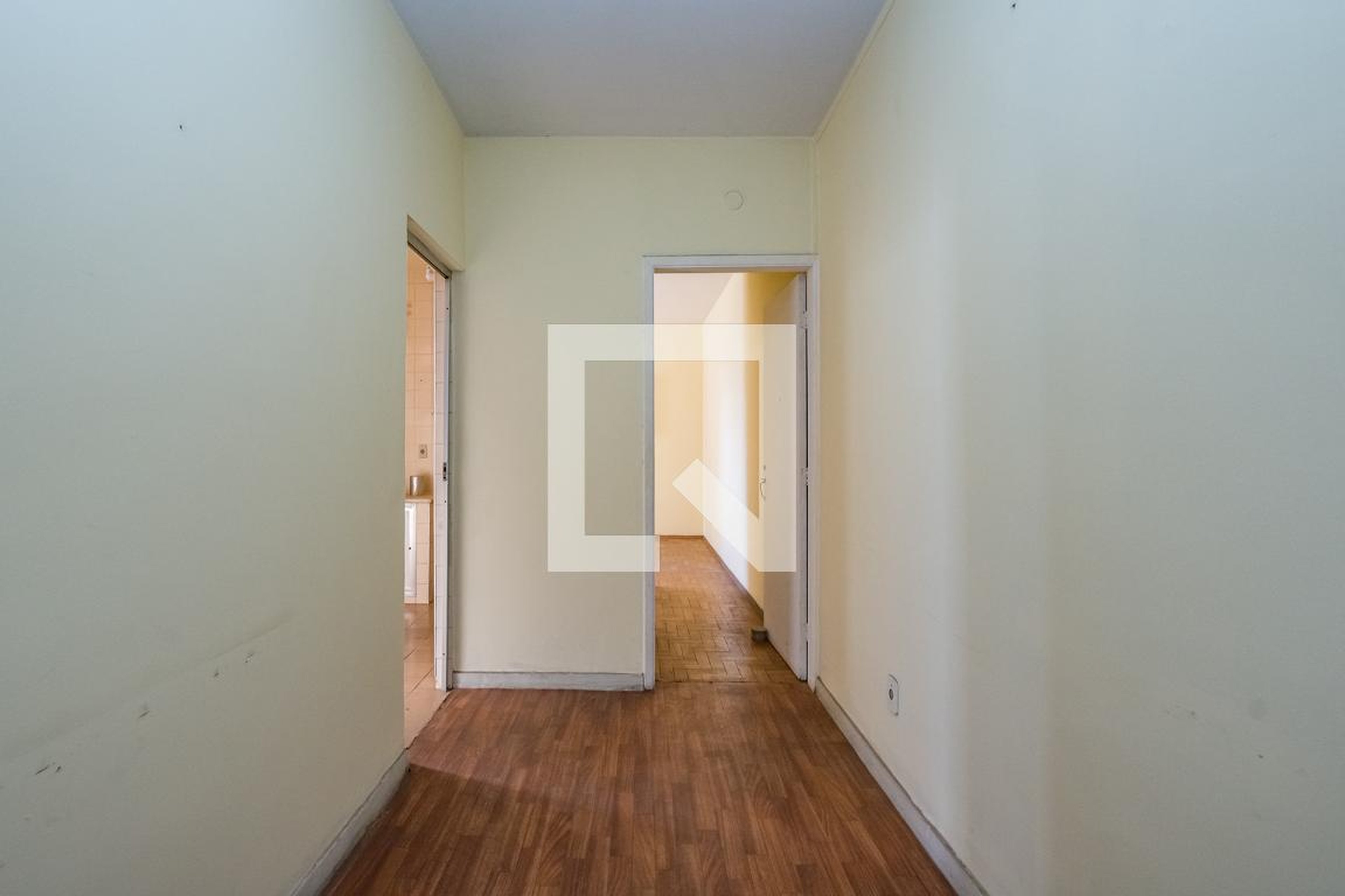 Entrada - Isaura Santos