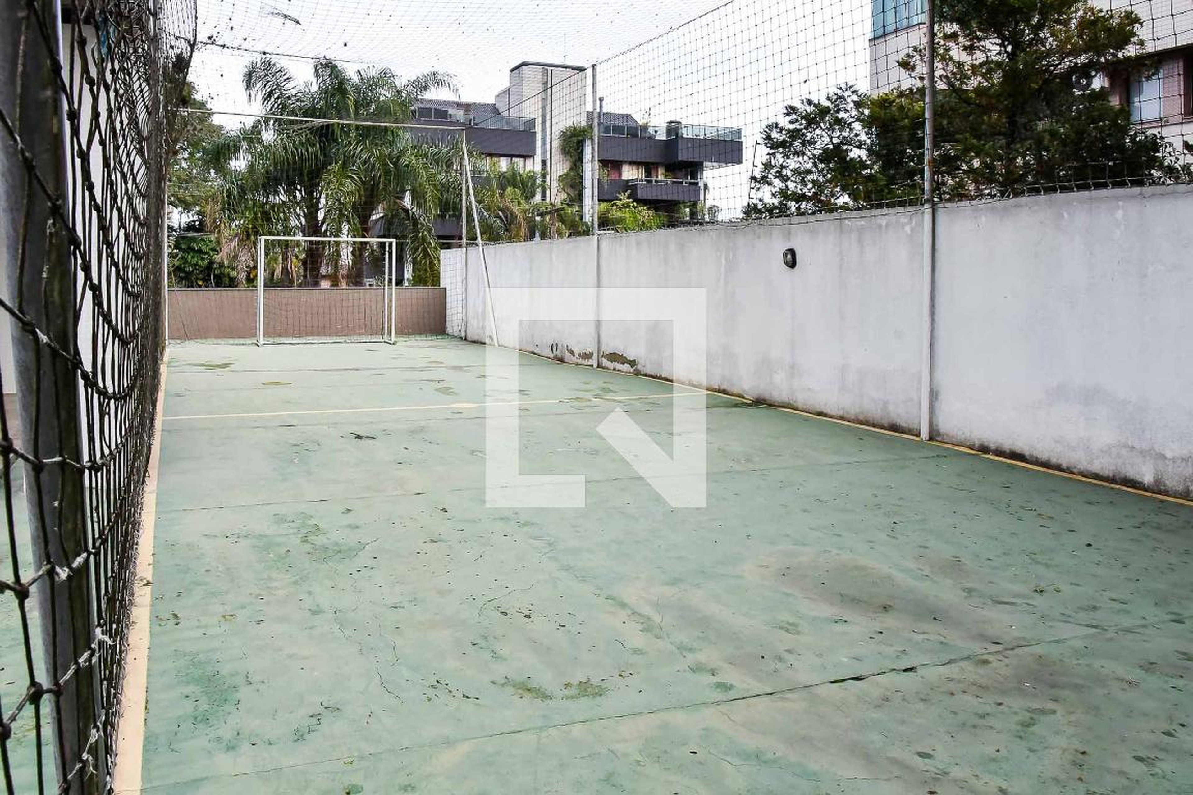 Quadra Esportiva - Plaza Avignon