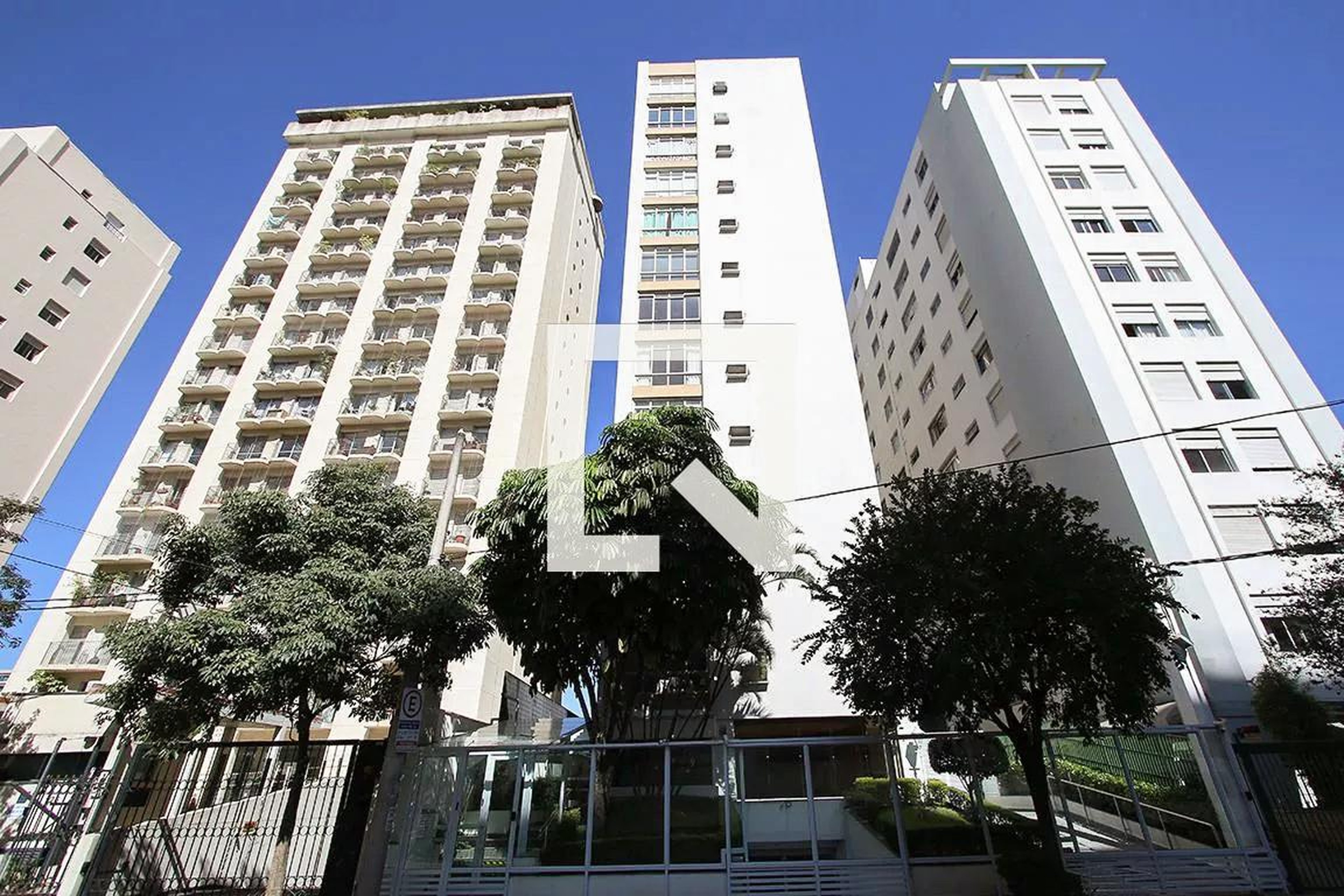 Fachada do Condomínio Condomínio Begônias