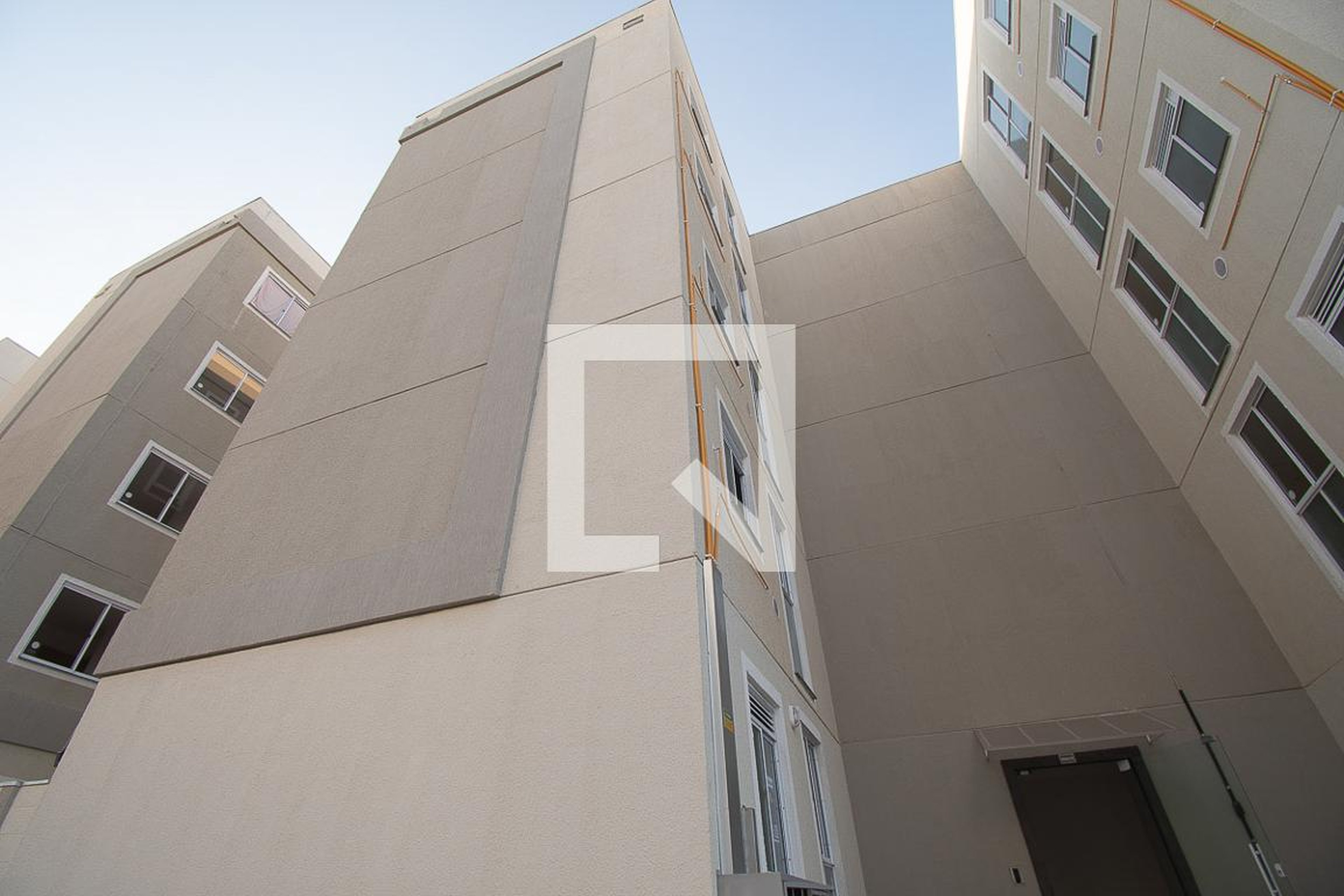 prédio Residencial Porto Frankfurt  MRV