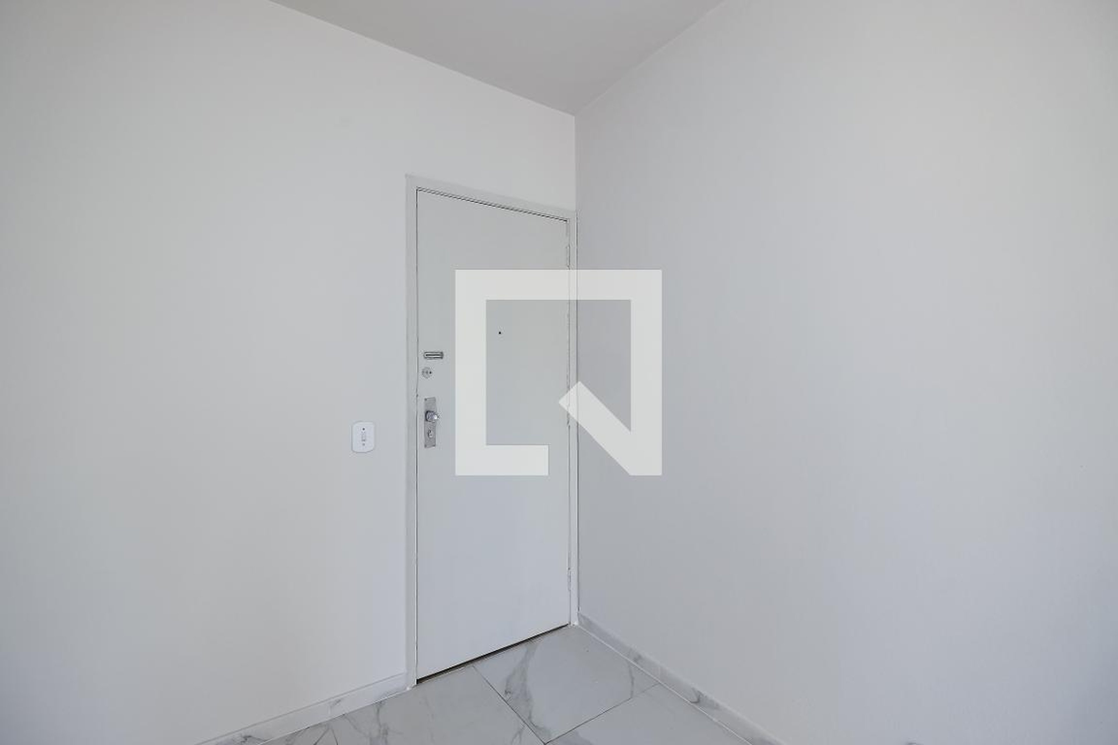 Entrada - Carlos de Laet