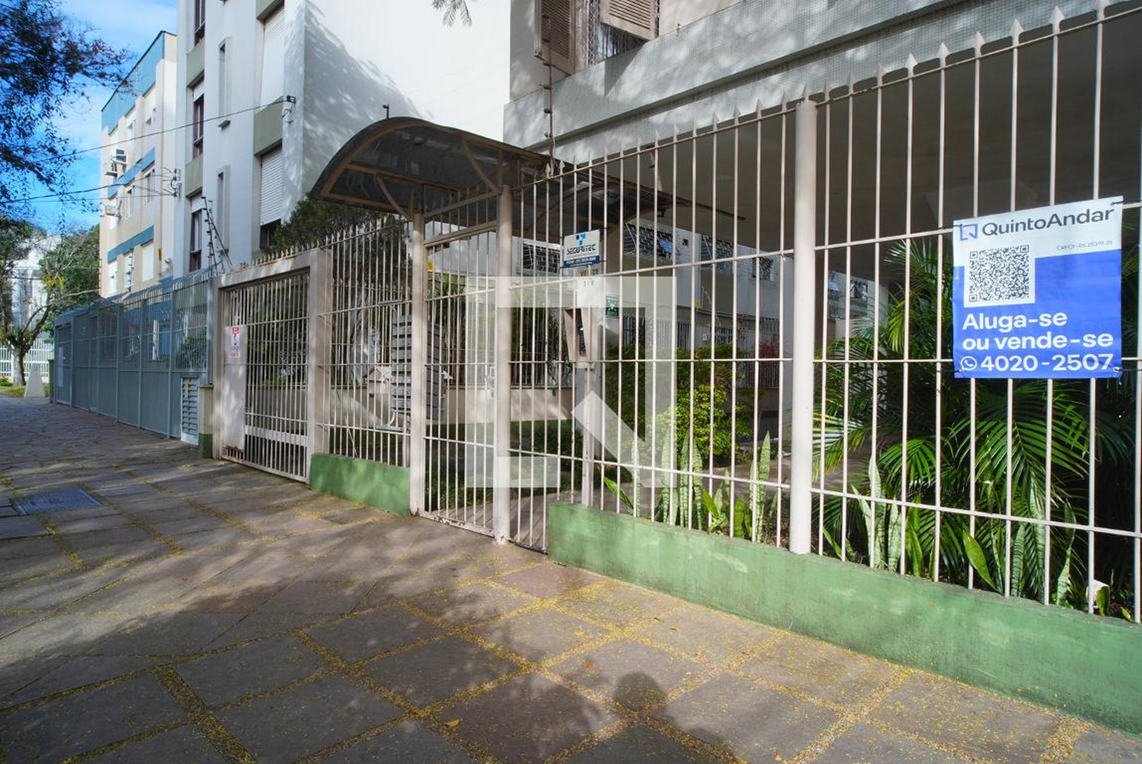 Fachada do Prédio Condomínio em Avenida Ijuí, 350