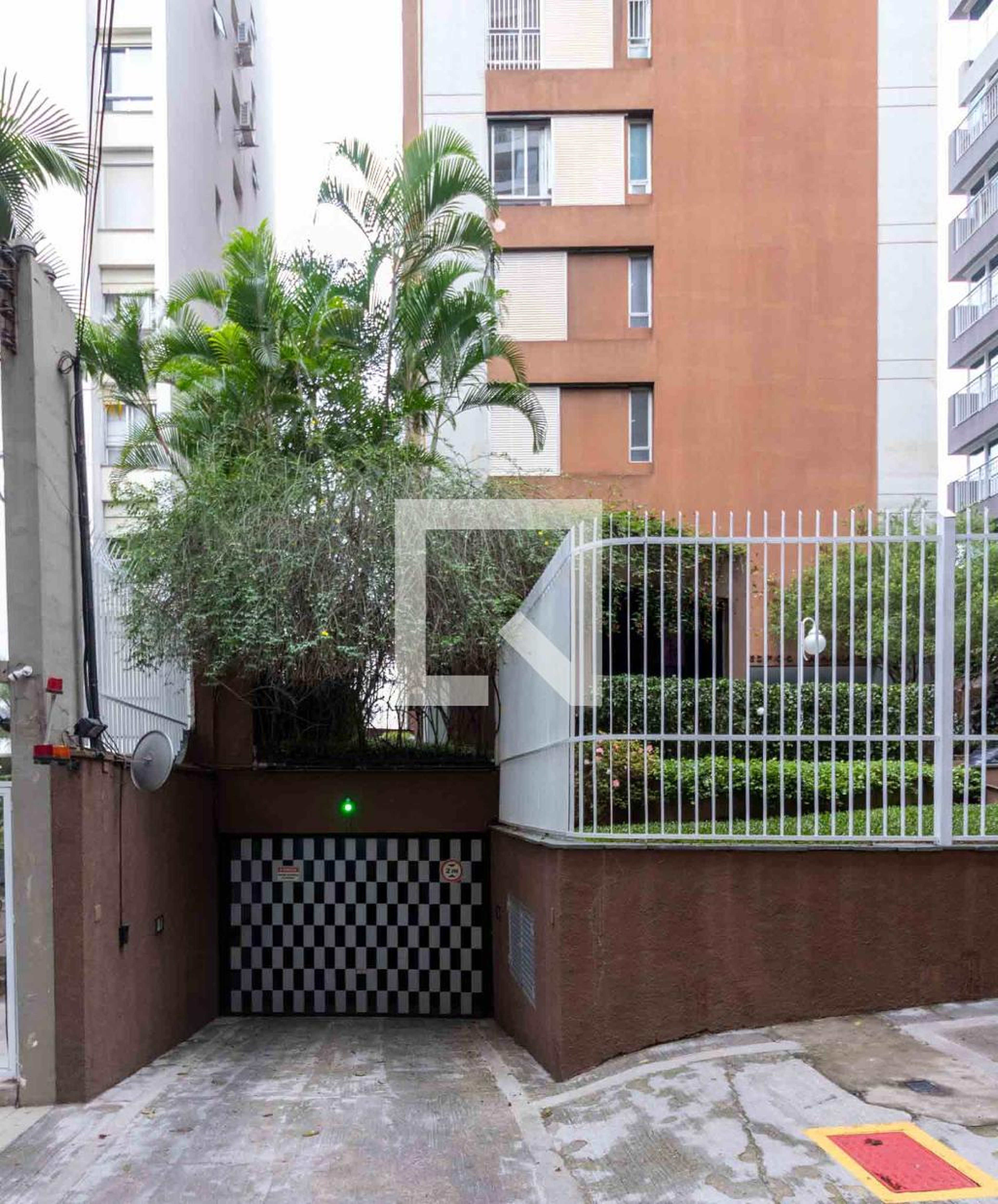 Fachada do Prédio Condomínio Nathalia